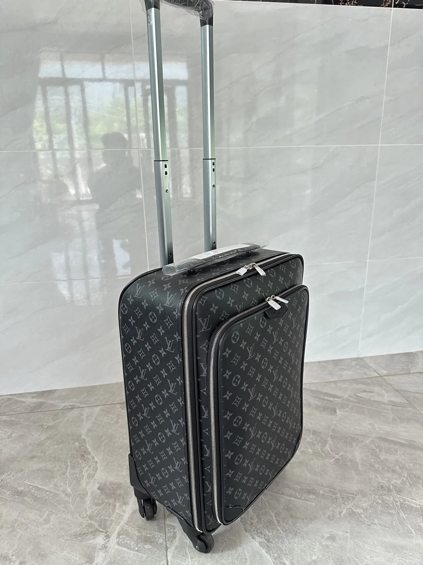 產品 实 行李箱 旅行拉杆款 輕便出行款
