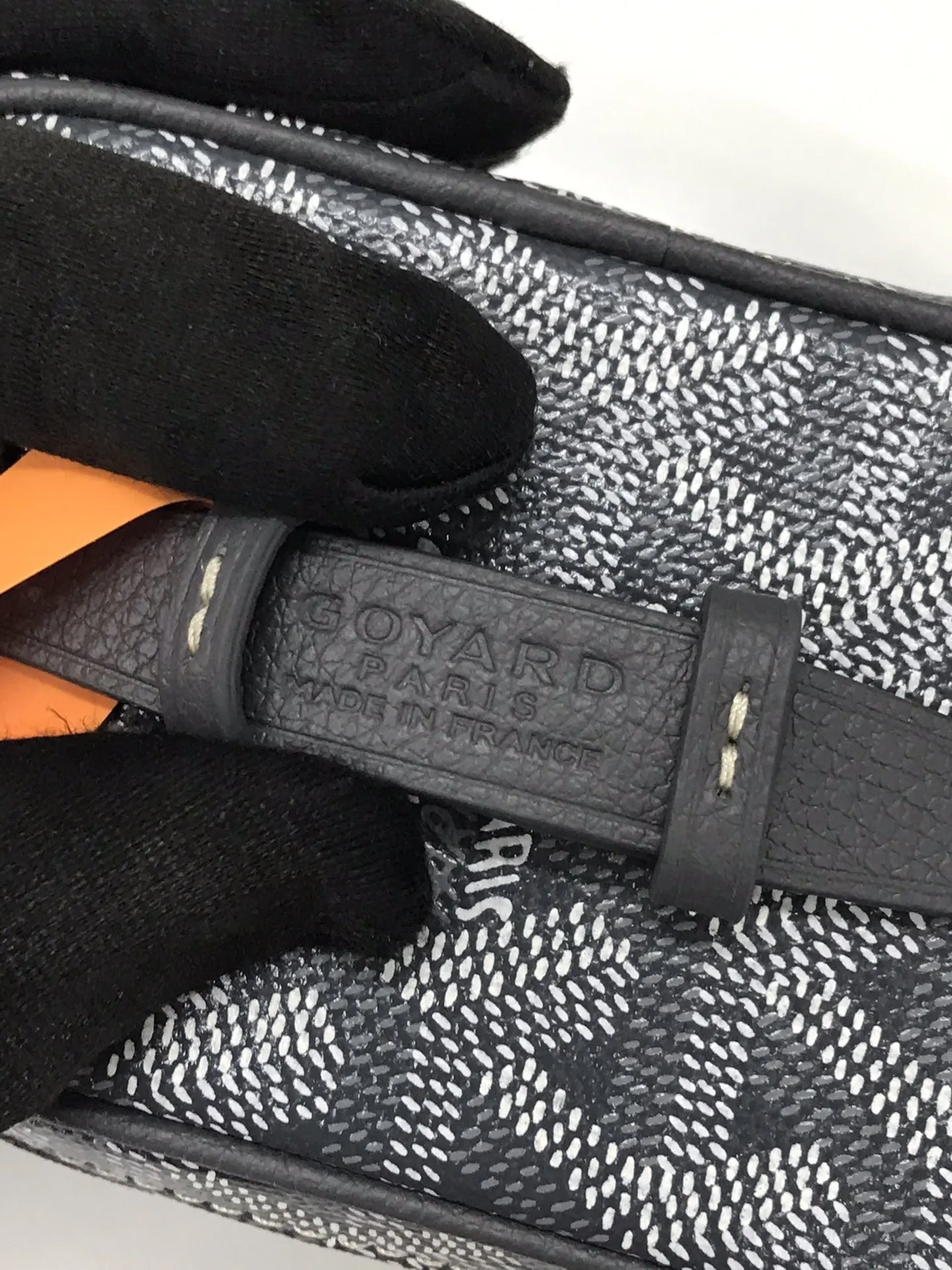 Goyard 斜背包 輕便斜挎款