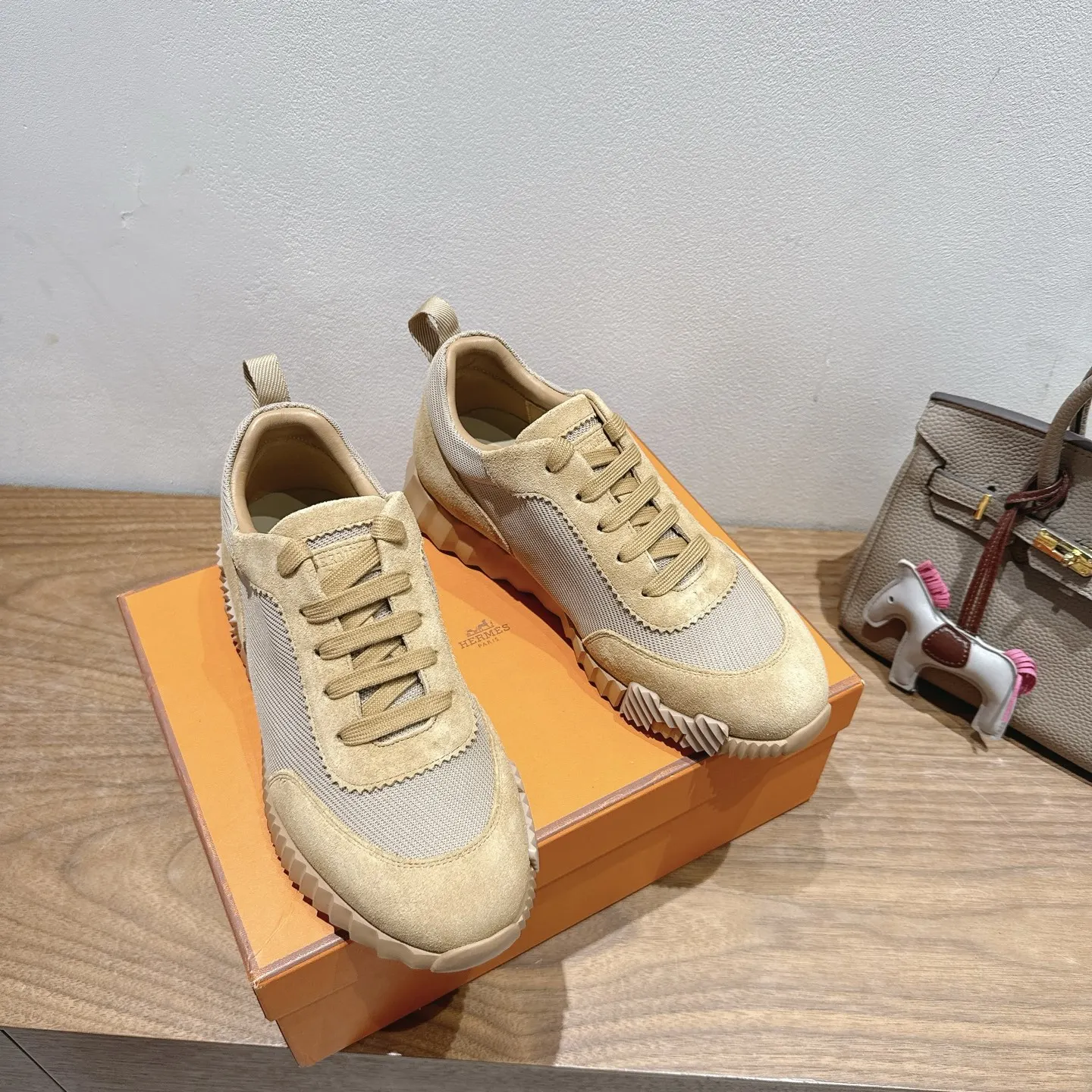 Hermès SS 运动鞋