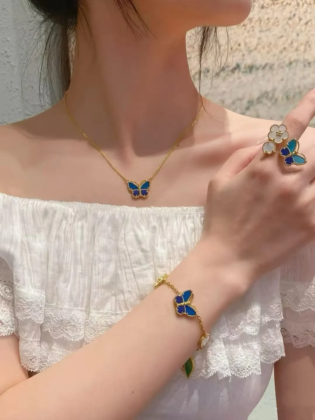 Van Cleef 玫瑰金 白色 金色 銀色 項鍊 精致锁骨链款
