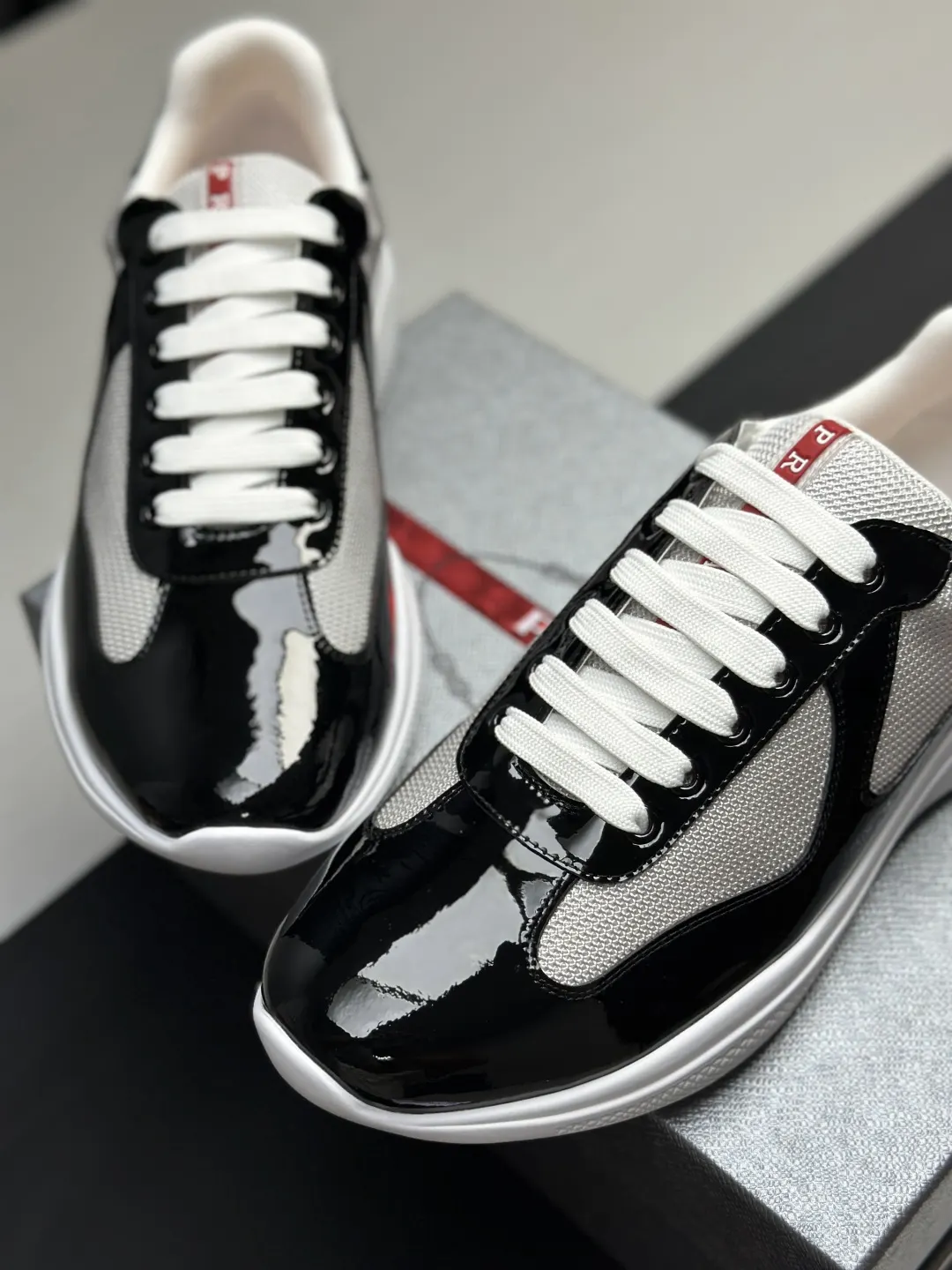 Prada 运动鞋