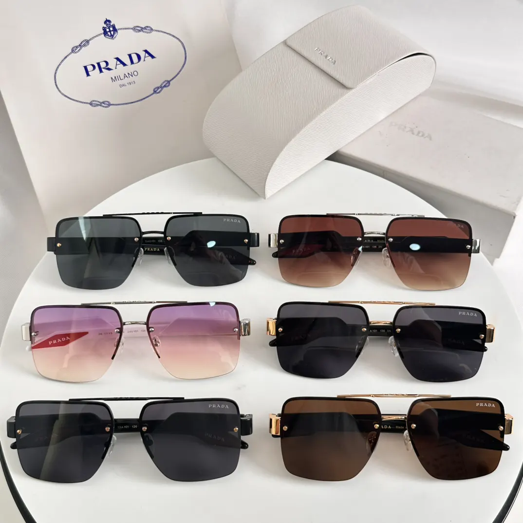 Prada PR171VS 太阳镜