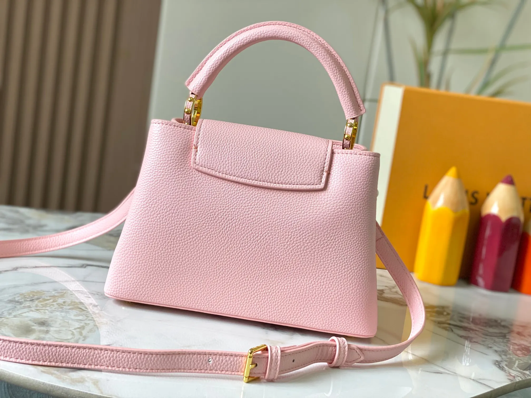 Chain Bag Leather