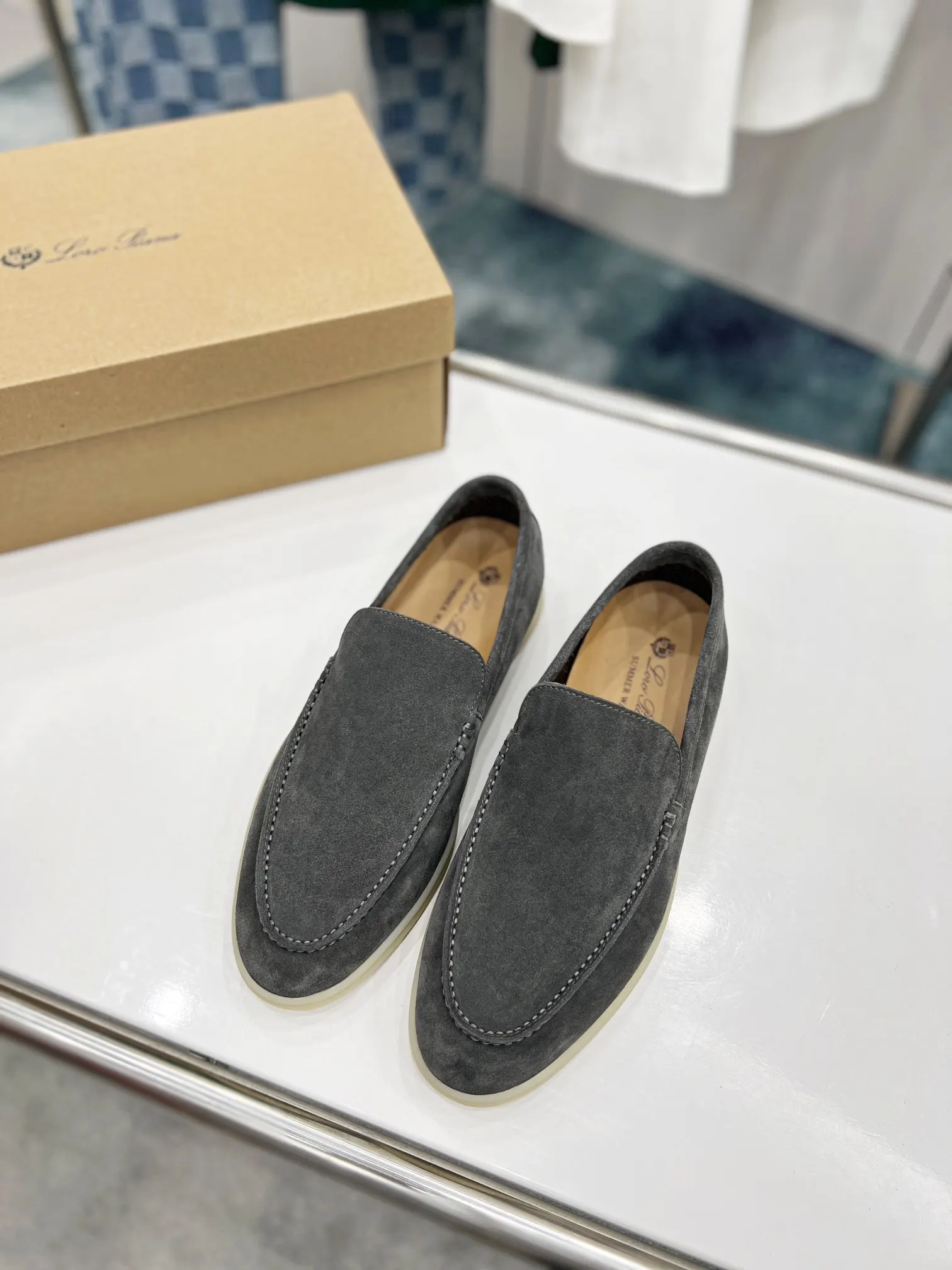 Hermès 运动鞋