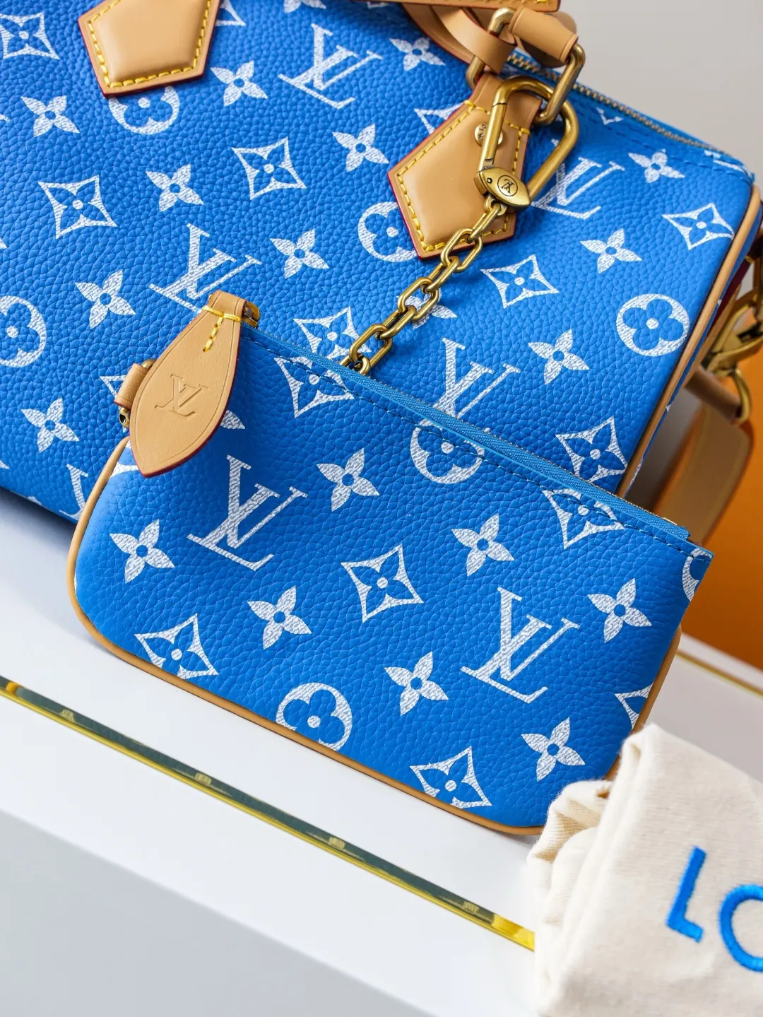 Organizer Pouch Travel Leather
