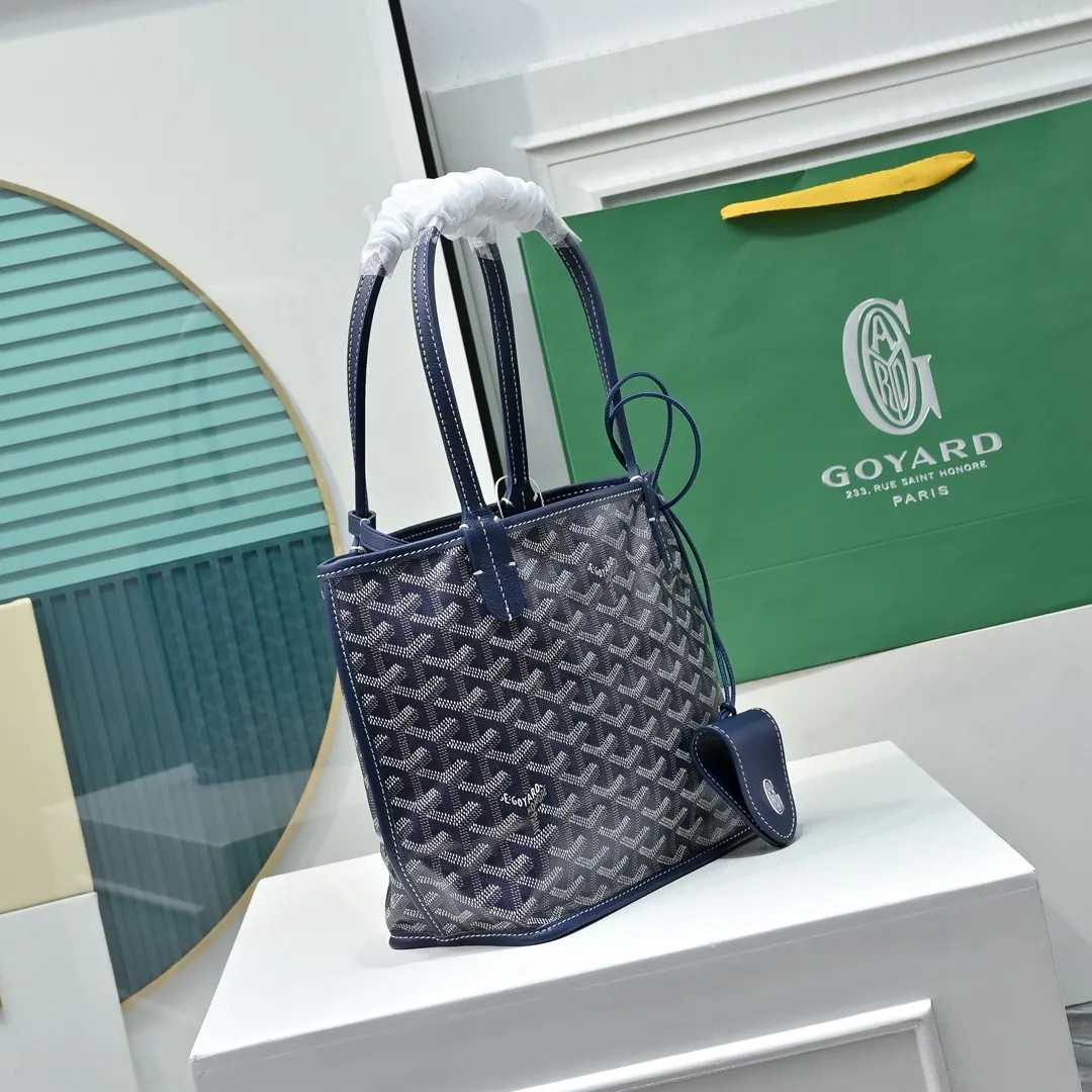 Goyard Tote Bag Leather