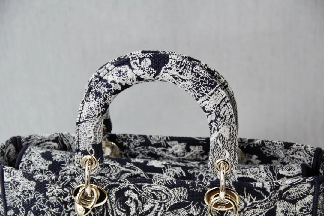 Dior 蓝色 金色 斜挎包 轻便斜挎款
