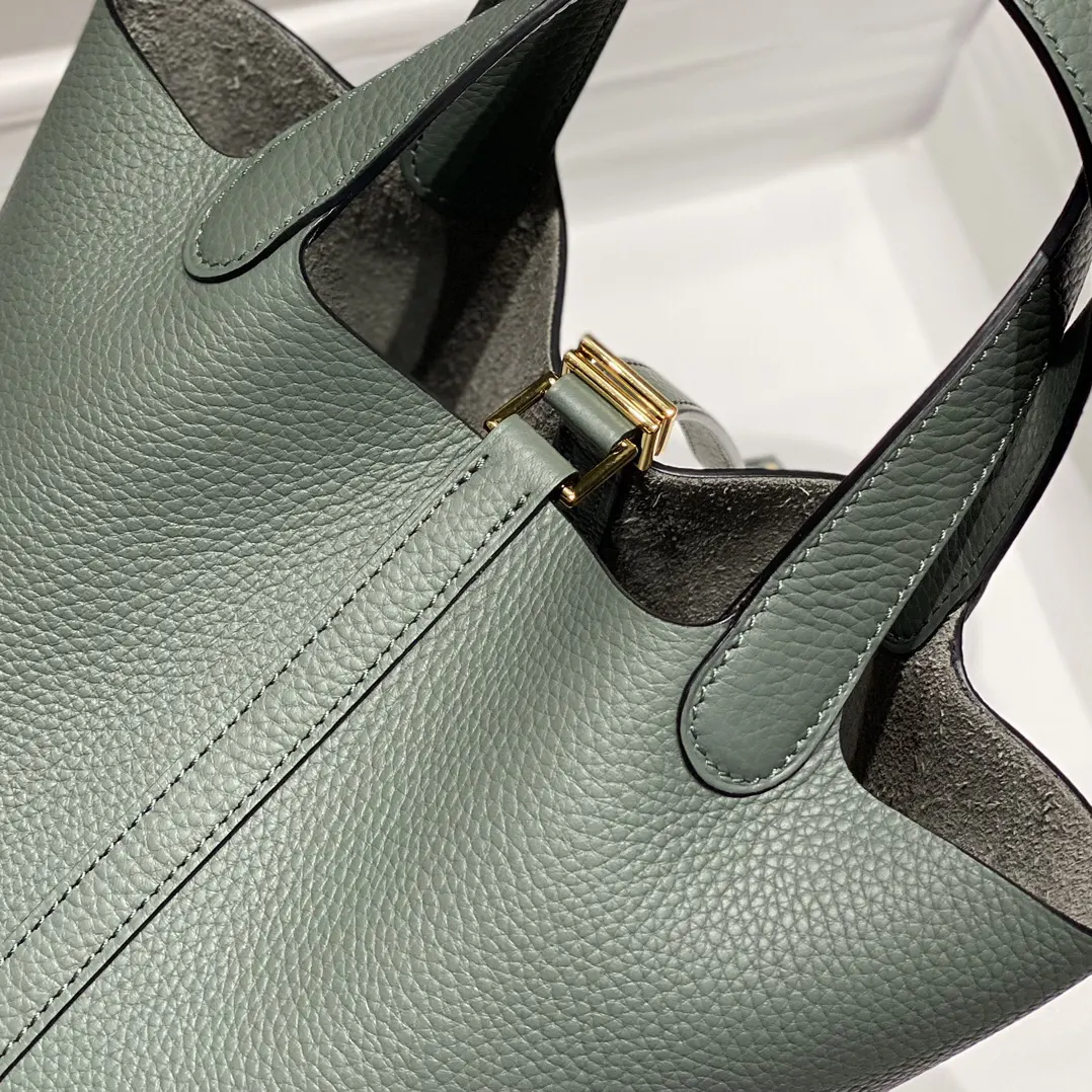Hermès Picotin 牛皮 水桶包 18cm