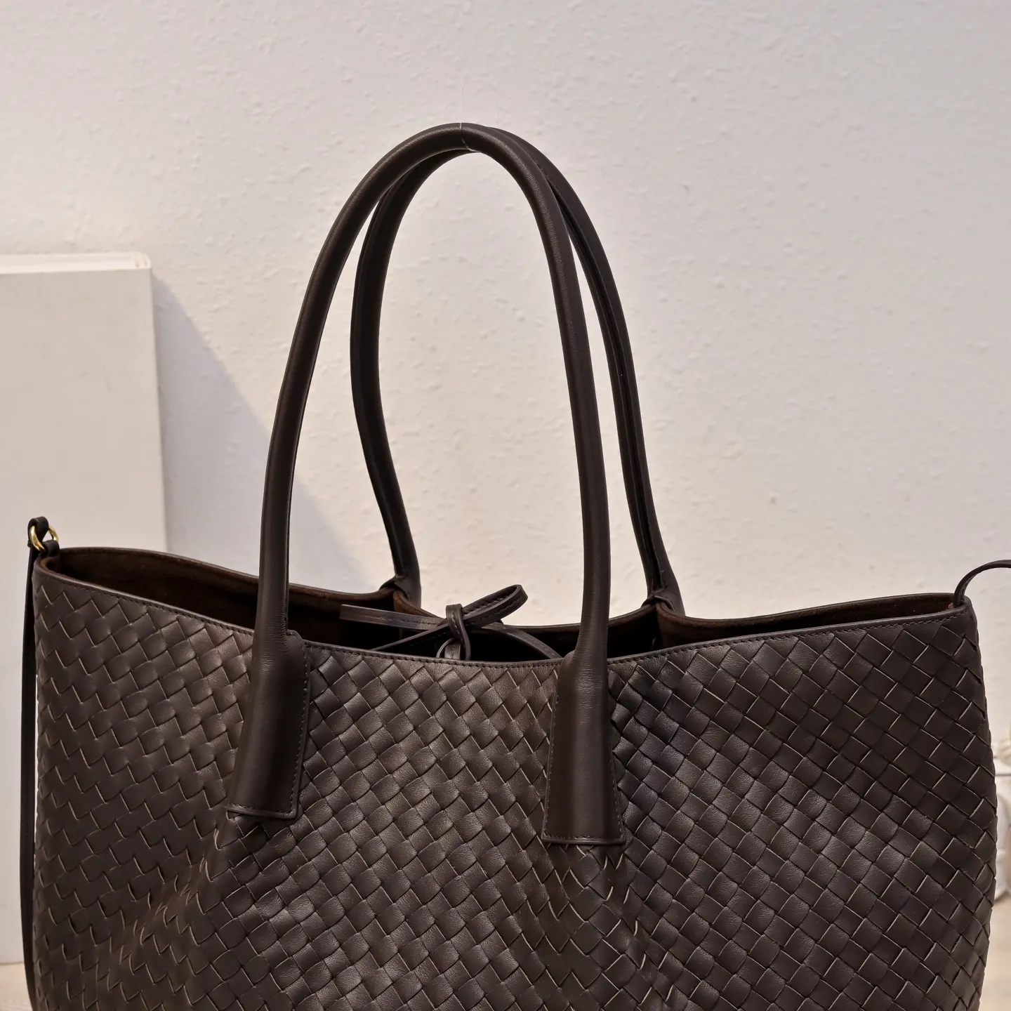 Bottega Veneta 牛皮 托特包 大容量托特款