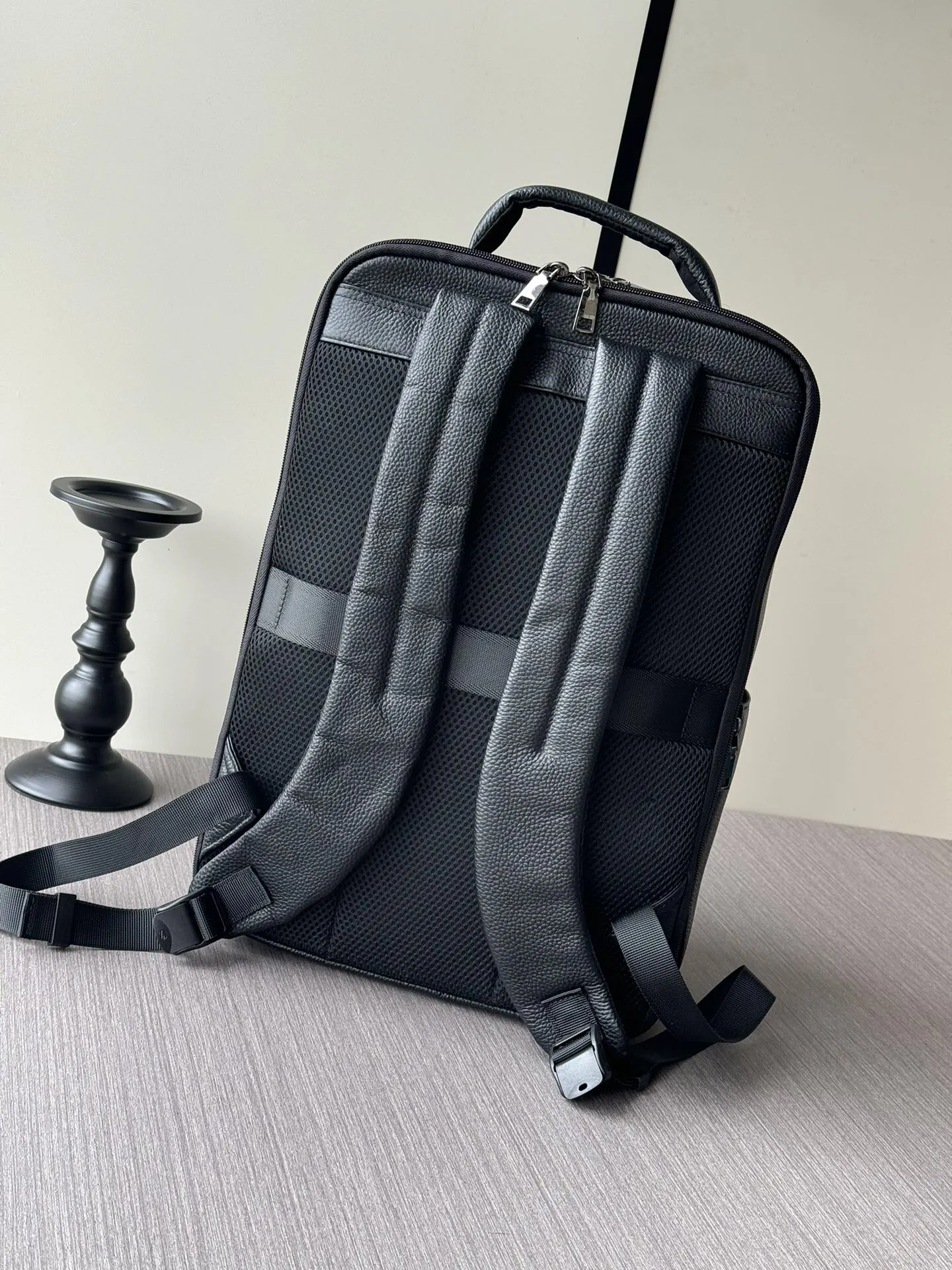 Prada 黑色 小牛皮 行李箱 旅行拉杆款 輕便出行款