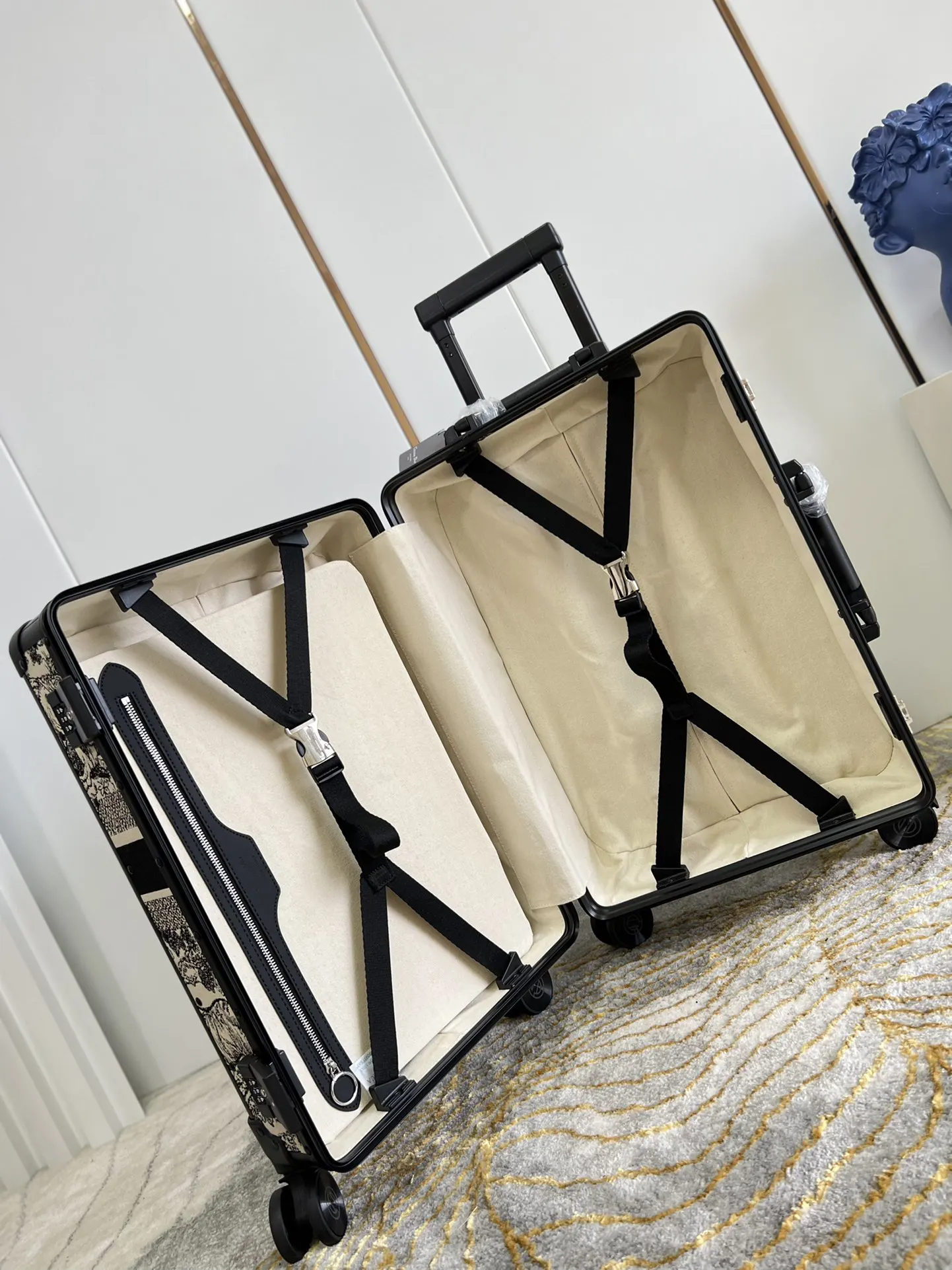 Saddle 老花 小牛皮 行李箱 旅行拉杆款 轻便出行款
