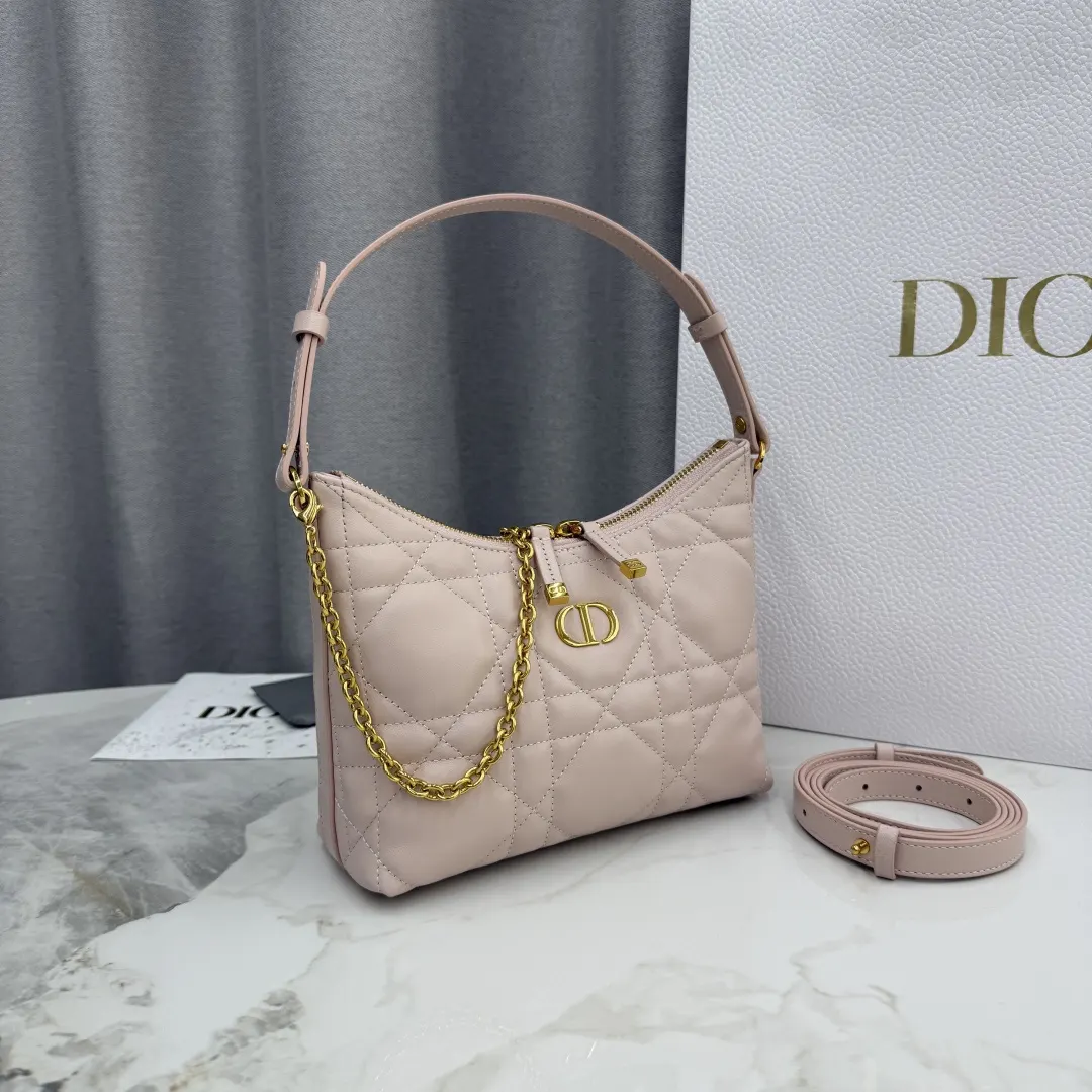 Dior Caro 白色 鏈條包(數字3) Dior Caro 白色 鏈條包(數字3)