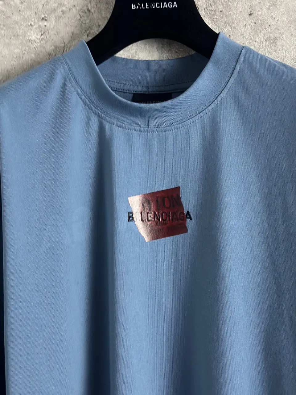 Balenciaga 刺绣 短袖T恤 街头休闲款