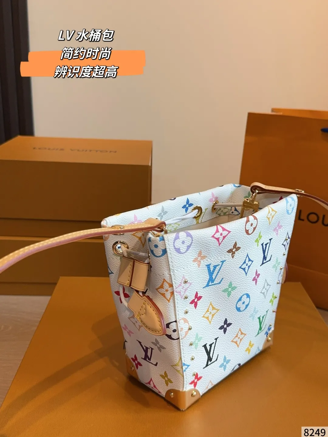 LV 帆布 小巧輕便 日常通勤或出街都很適合 收納包 旅行收納款
