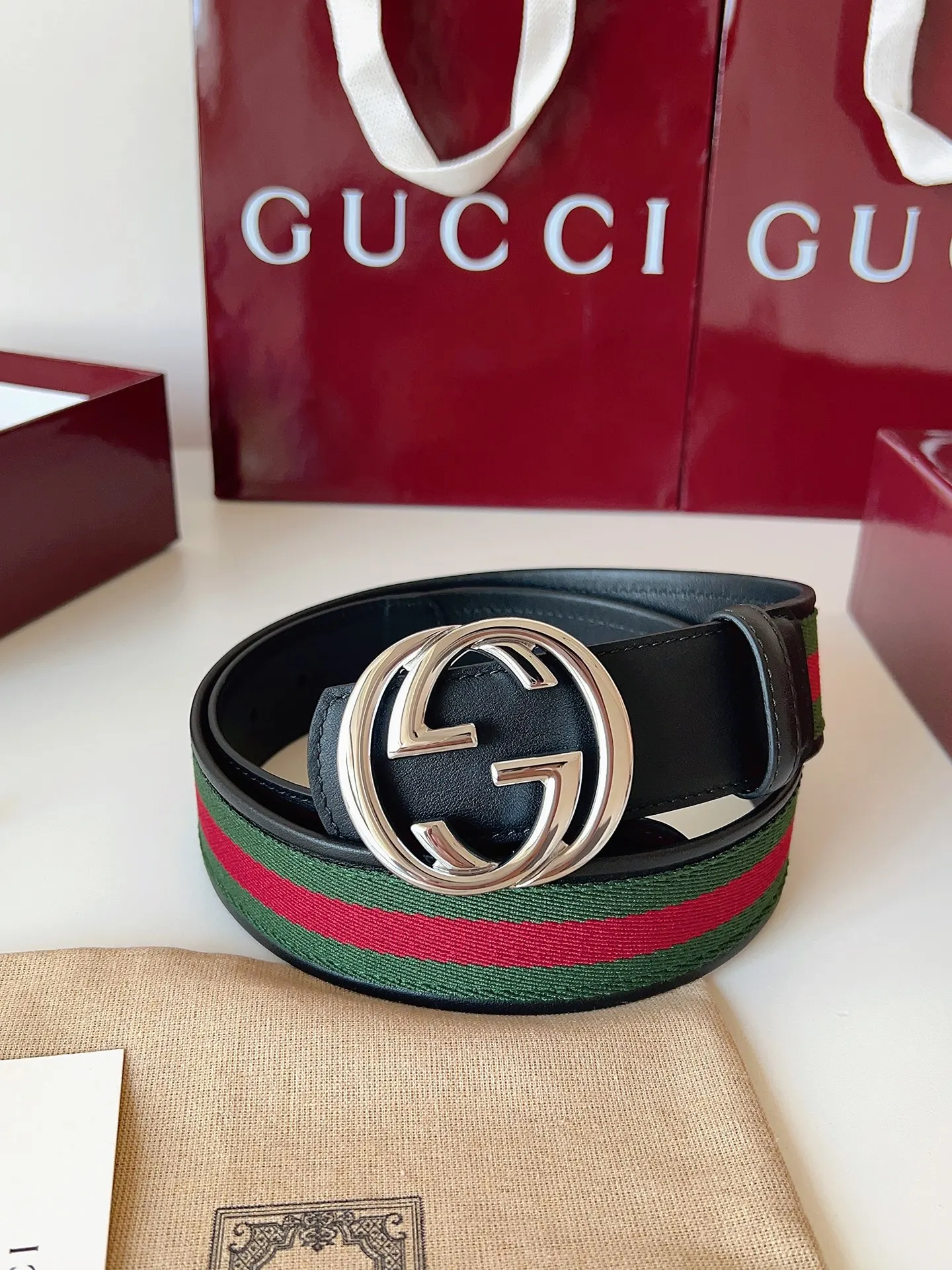 Gucci Double G 雙G扣牛皮腰帶 黑色
