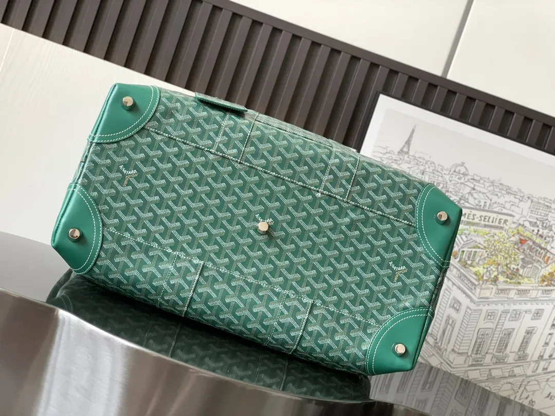 Goyard 綠色 它的提手可调节长度 可确保手提时的舒適度 并且开口两 旅行袋 大容量旅行款