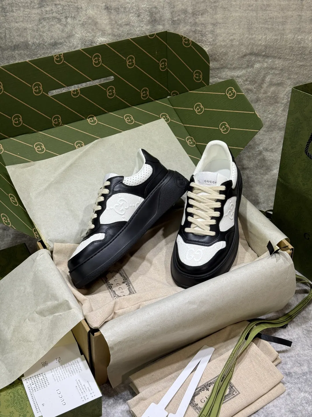 Gucci Logo休闲运动鞋
