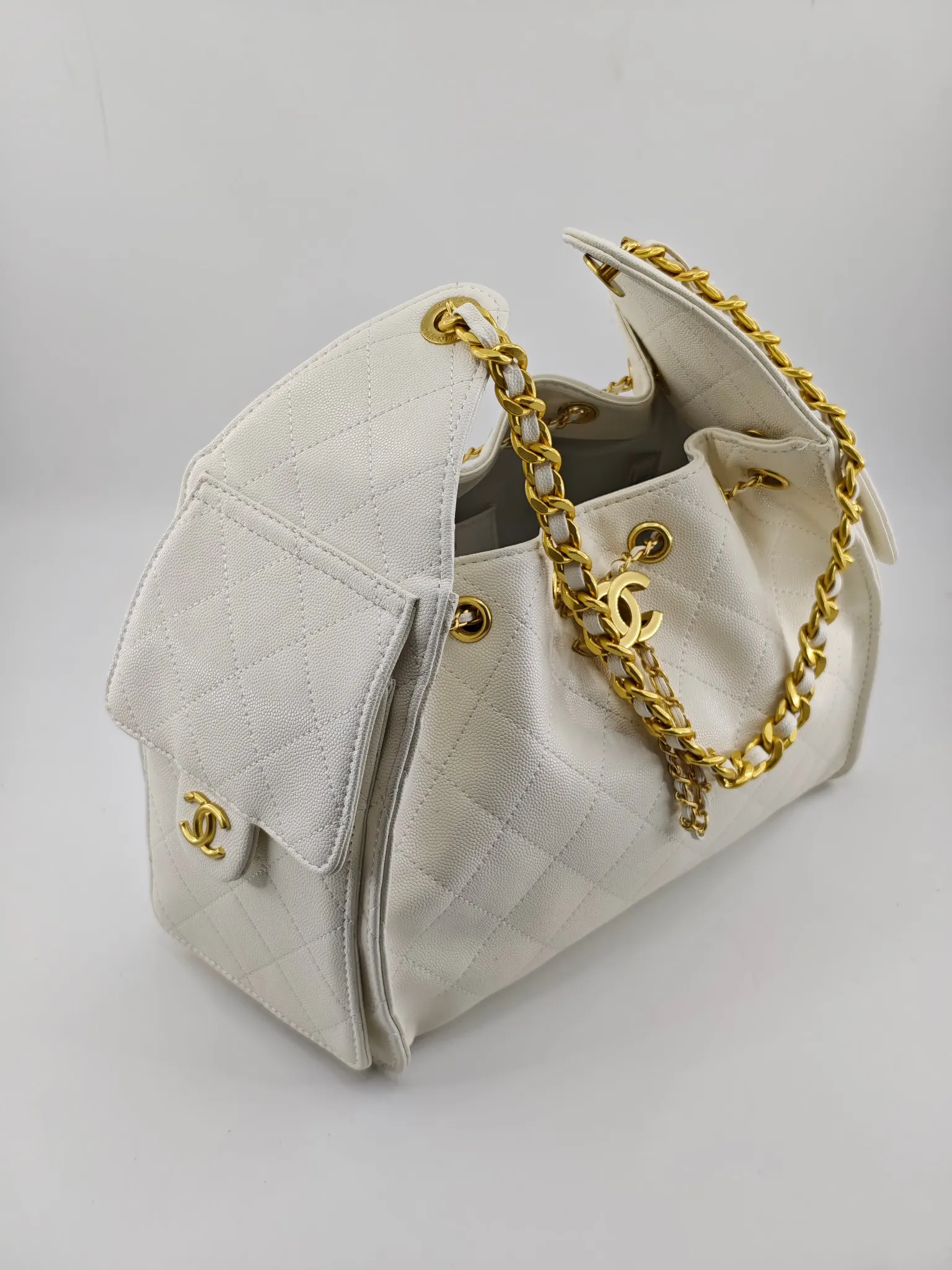 CHANEL Hobo 白色 牛皮 腋下包 復古腋下背款(數字9) CHANEL Hobo 白色 牛皮 腋下包 復古腋下背款(數字9)