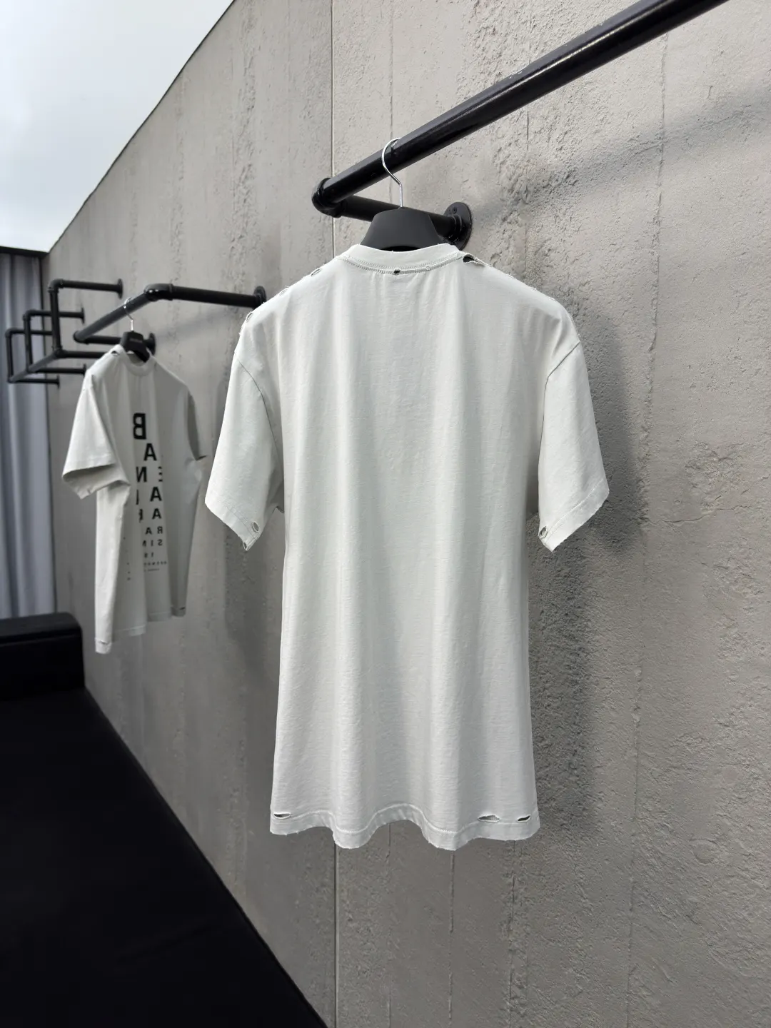 Balenciaga Paris 豎排字母圓領短袖T恤 白色(數字2)