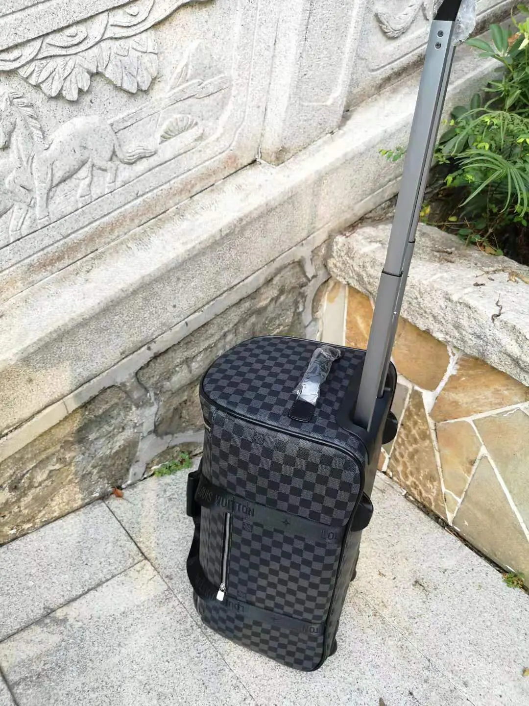 数量不多 赶紧抢购 勾引 产品抢先上市 实 行李箱 旅行拉杆款 轻便出行款