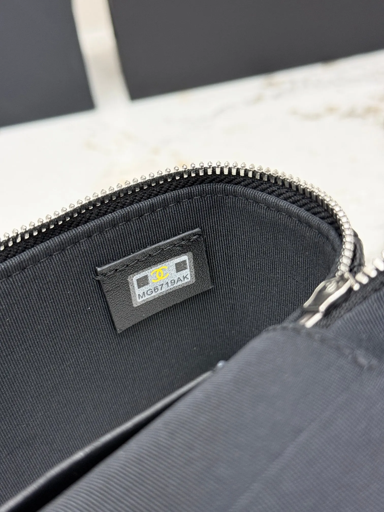 Silver Chain Bag Leather