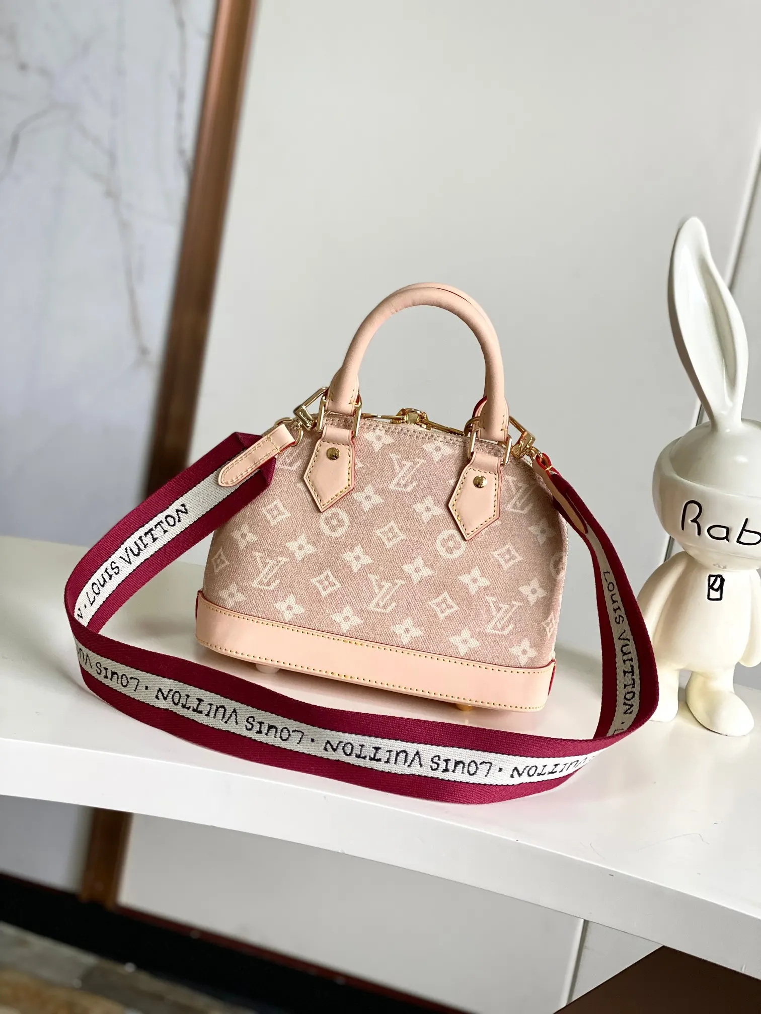 Louis Vuitton Alma 皮革 手提包