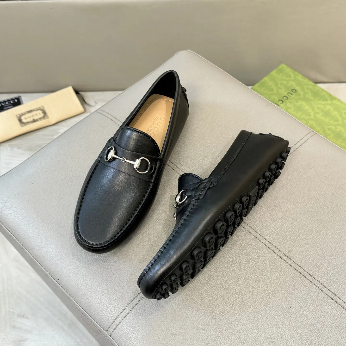 Gucci Logo休闲运动鞋 百搭款 黑色