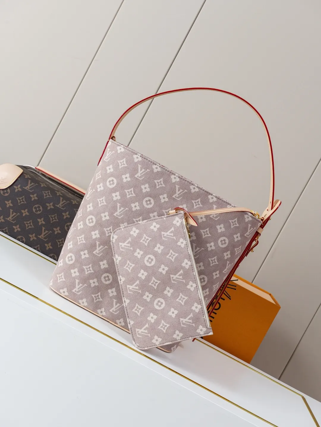 Louis Vuitton Bucket Bag Casual Leather