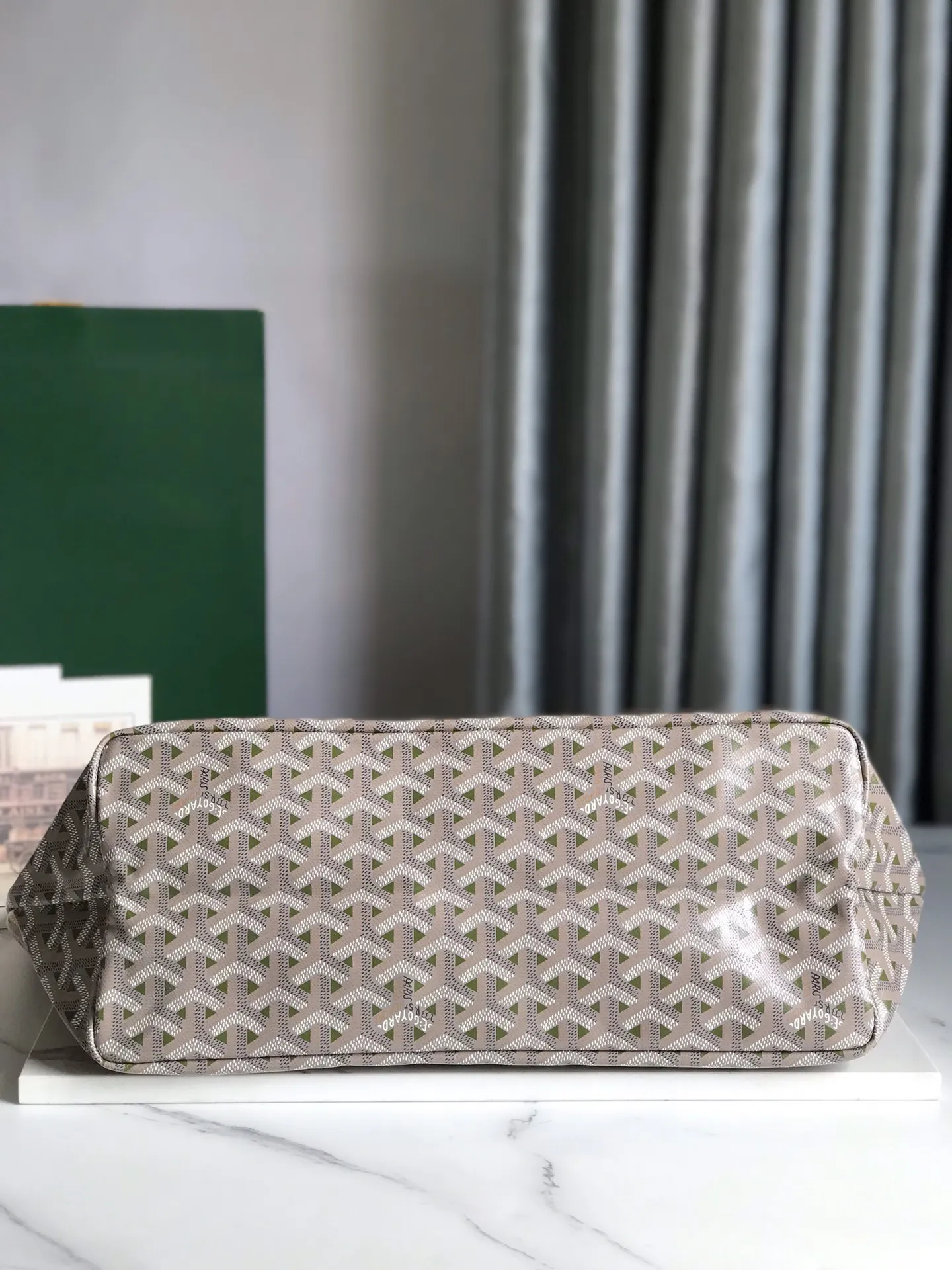 Goyard Tote Bag Leather