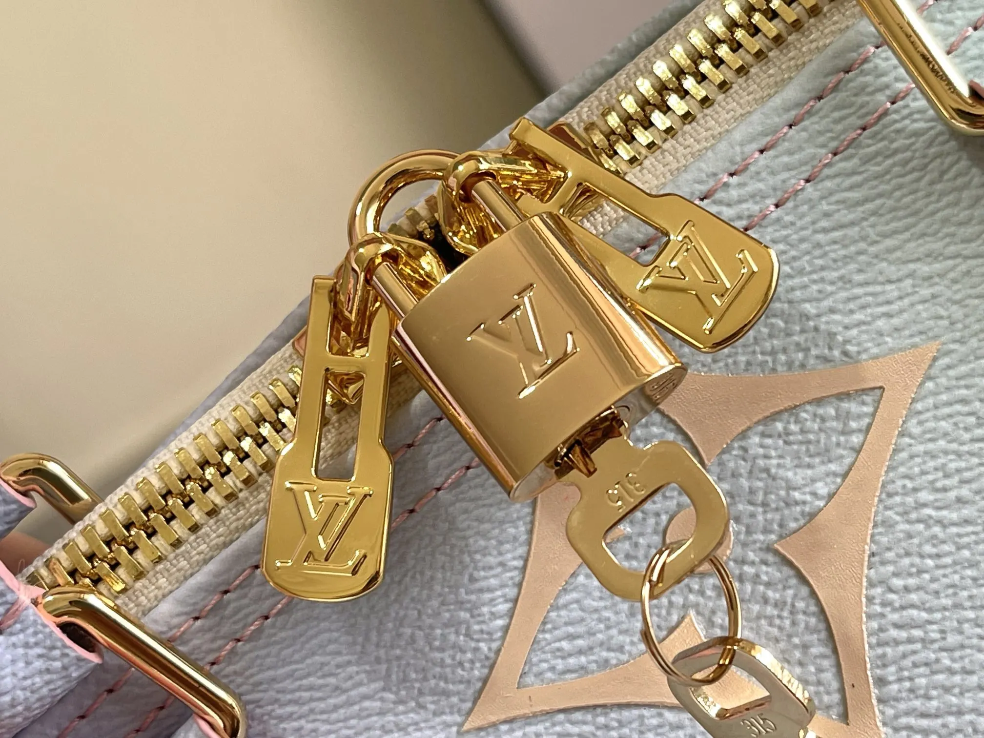 LV Keepall 牛皮 旅行包 大容量旅行款