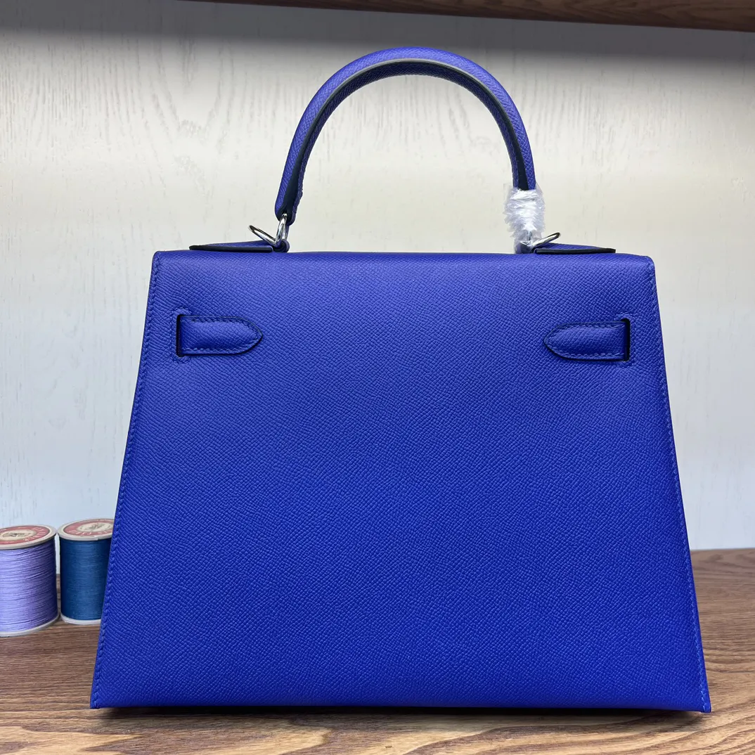 Hermès Kelly Top Handle Bag Classic Leather