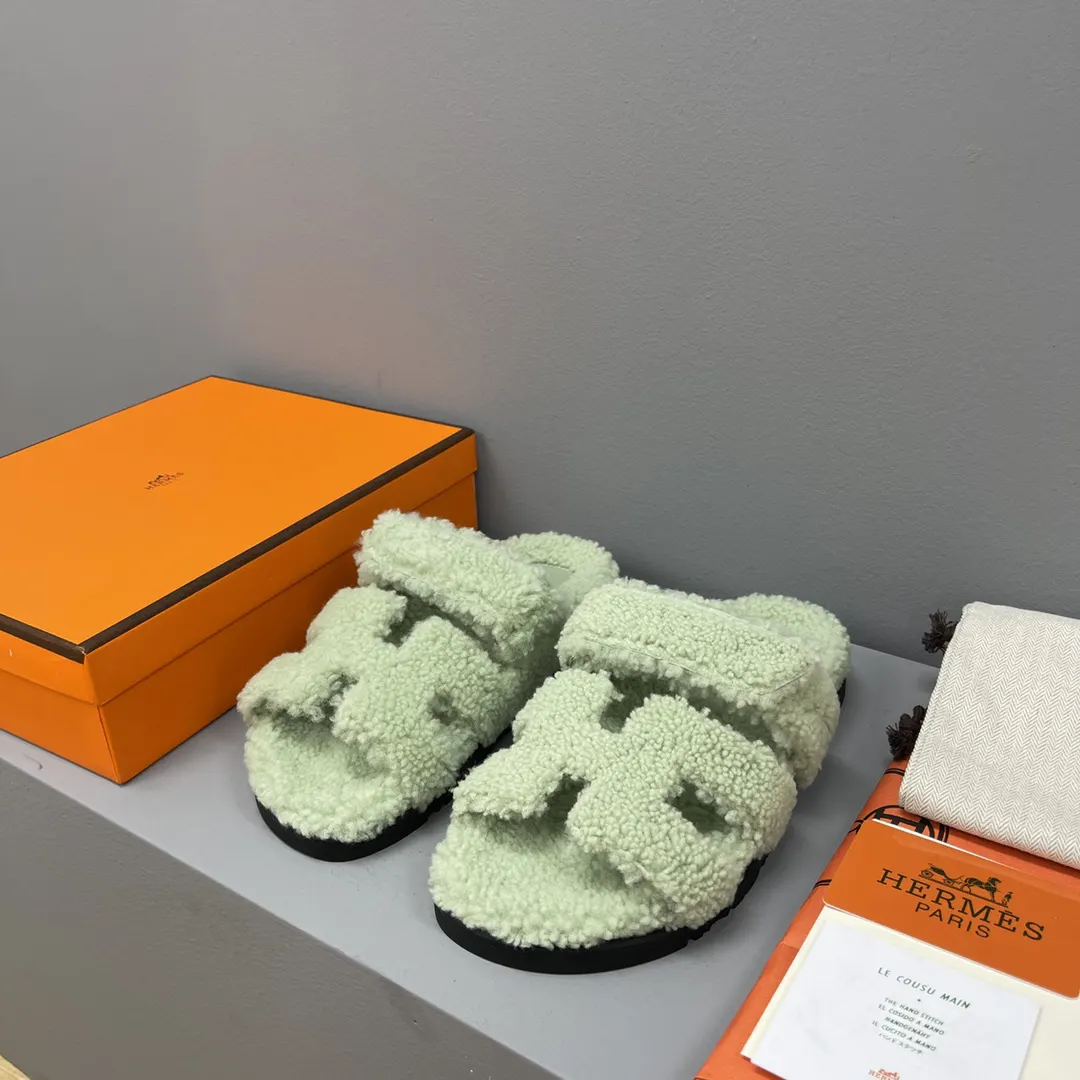 Hermès Slides