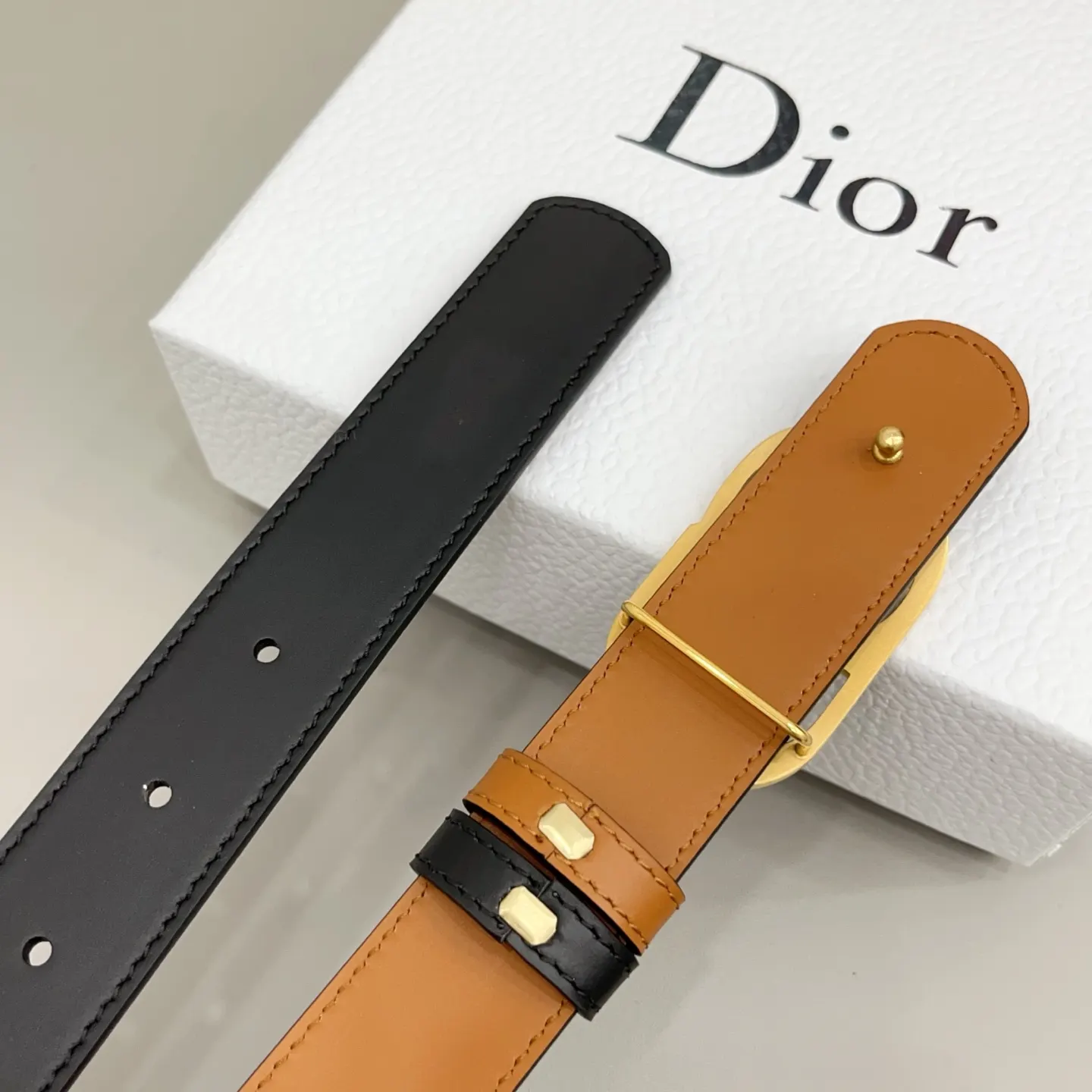 Dior 黑色皮带 金色CD扣商务