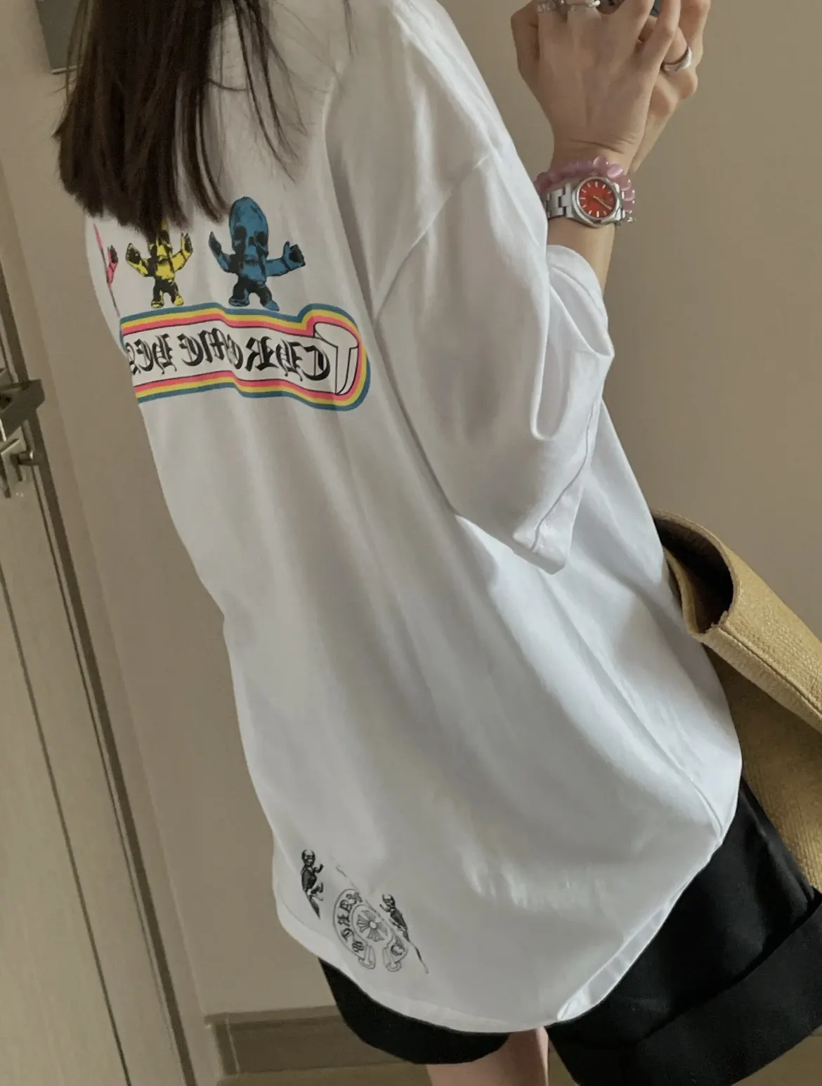 White T-Shirt Versatile