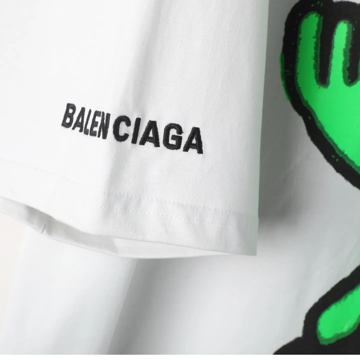 Balenciaga 短袖T恤(數字6) Balenciaga 短袖T恤(數字6)