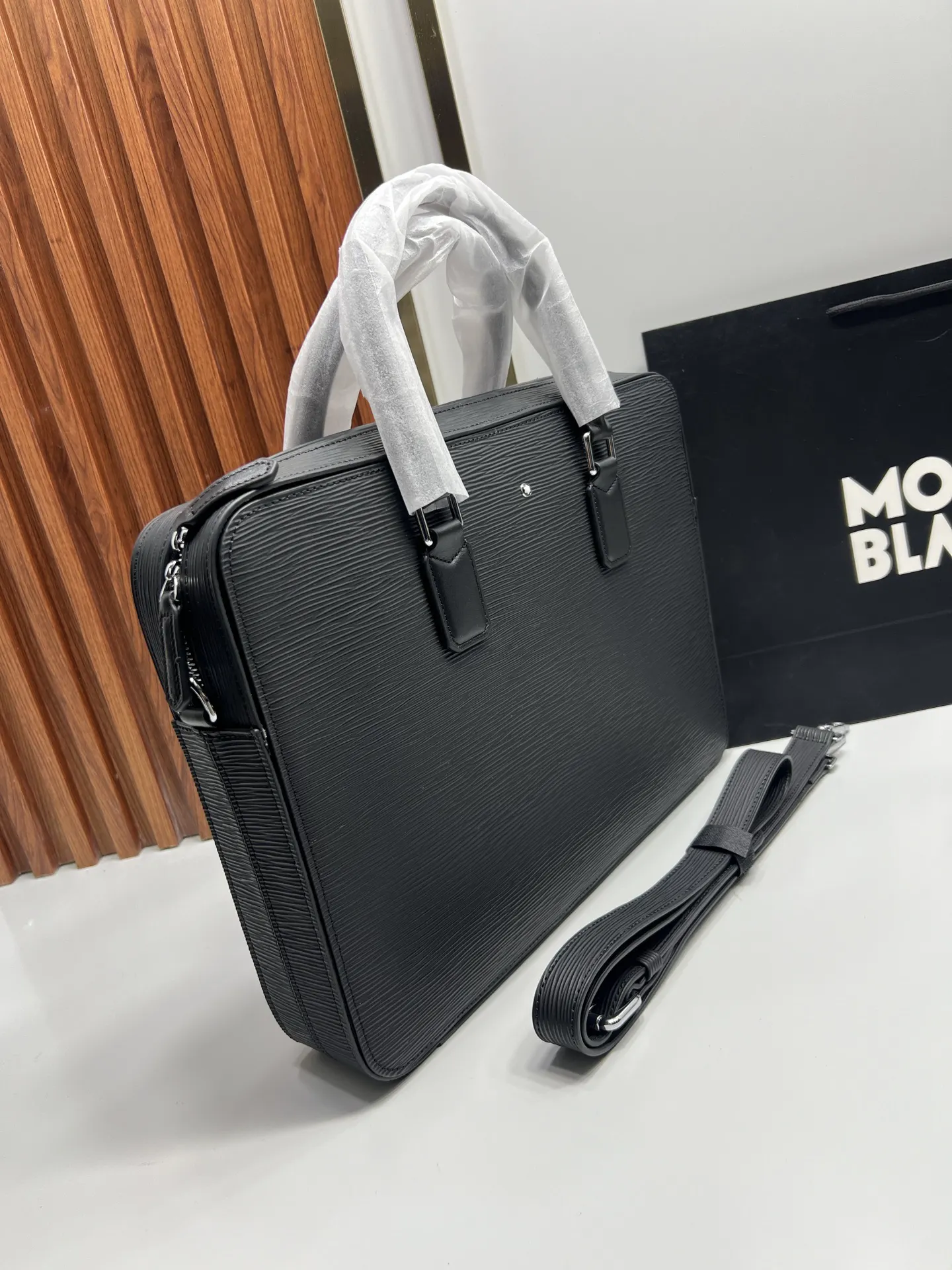 Black Briefcase Business Commuter Leather