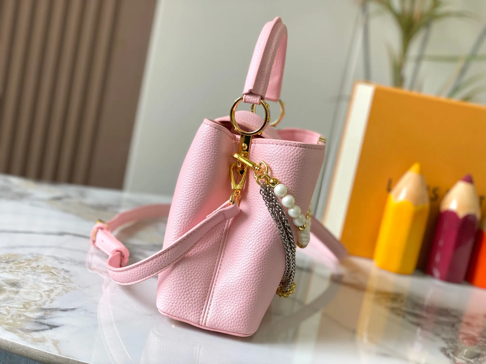 Chain Bag Leather