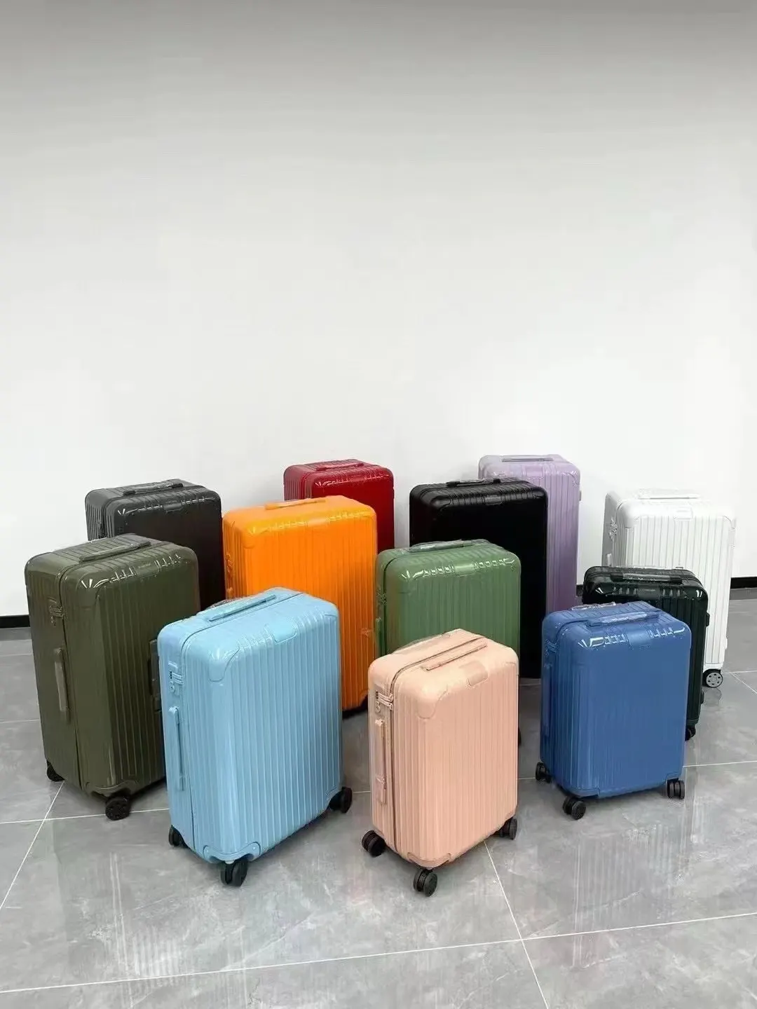 日默瓦 锁 假日橙 海洋蓝 薄荷绿 欧码 行李箱 旅行拉杆款 轻便出行款