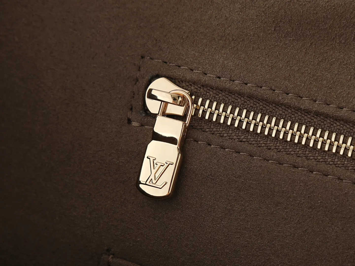 LV Hobo Monogram 托特包 大容量托特款