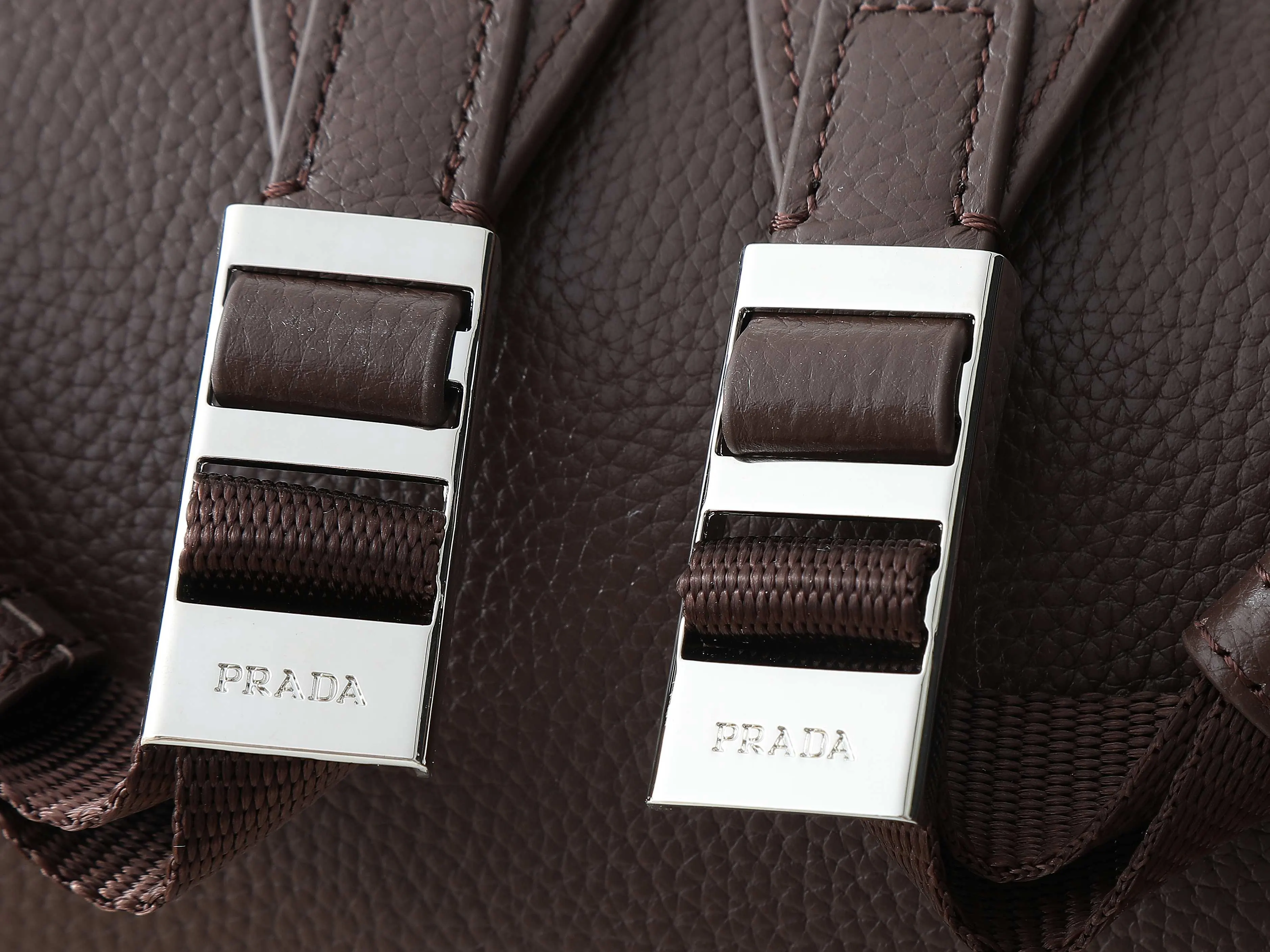 Saffiano 雙肩包 实用雙肩款