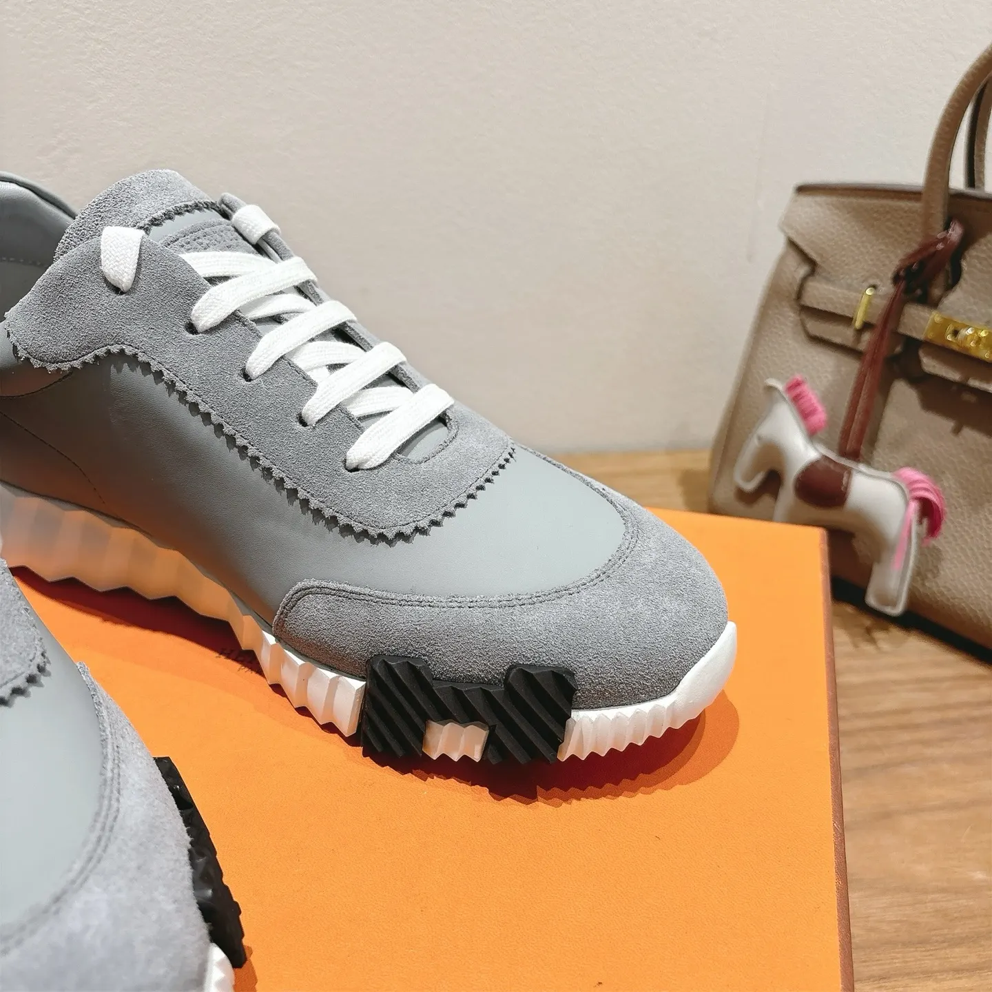 Hermès SS 运动鞋