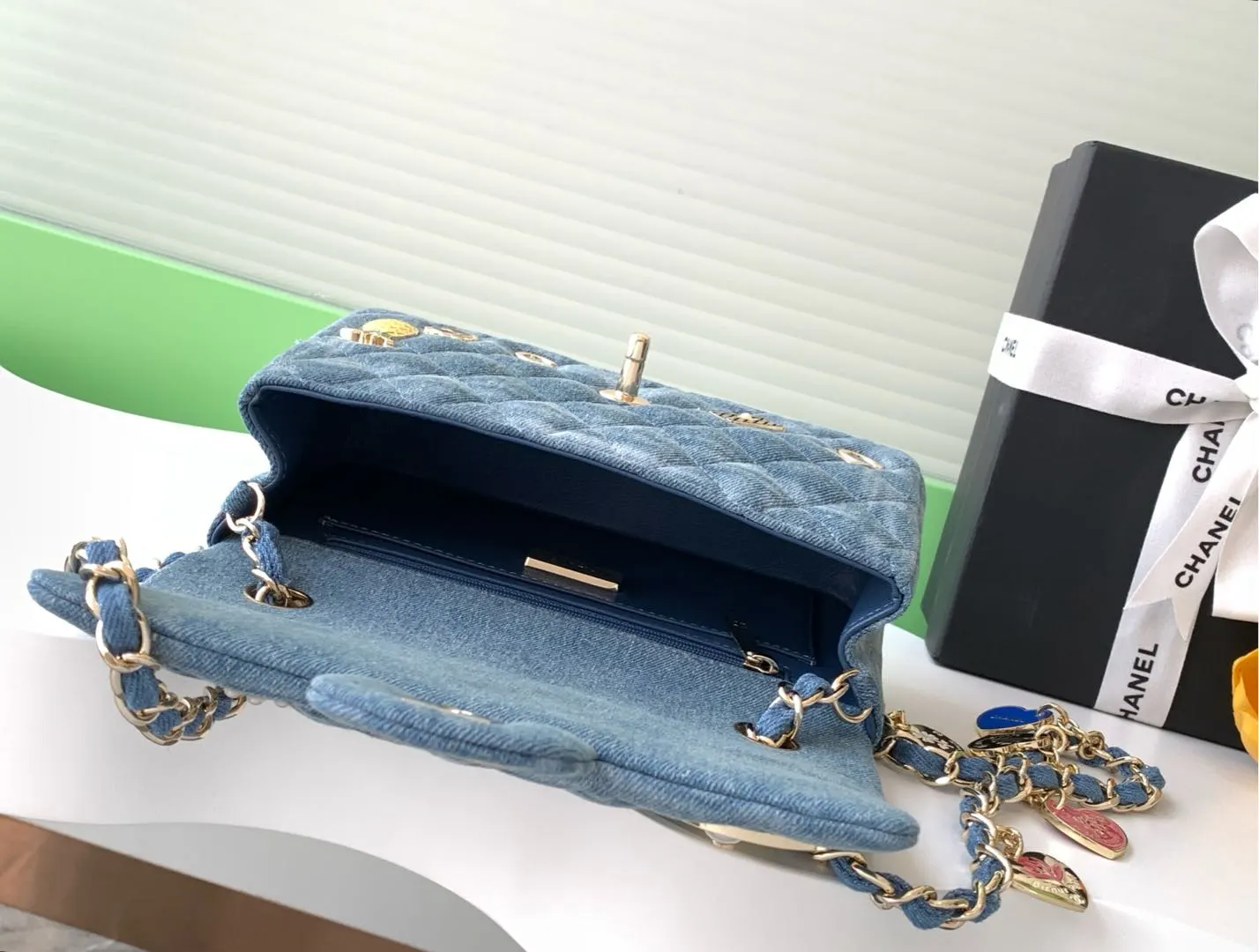 CHANEL 牛仔 丹宁 斜背包 輕便斜挎款