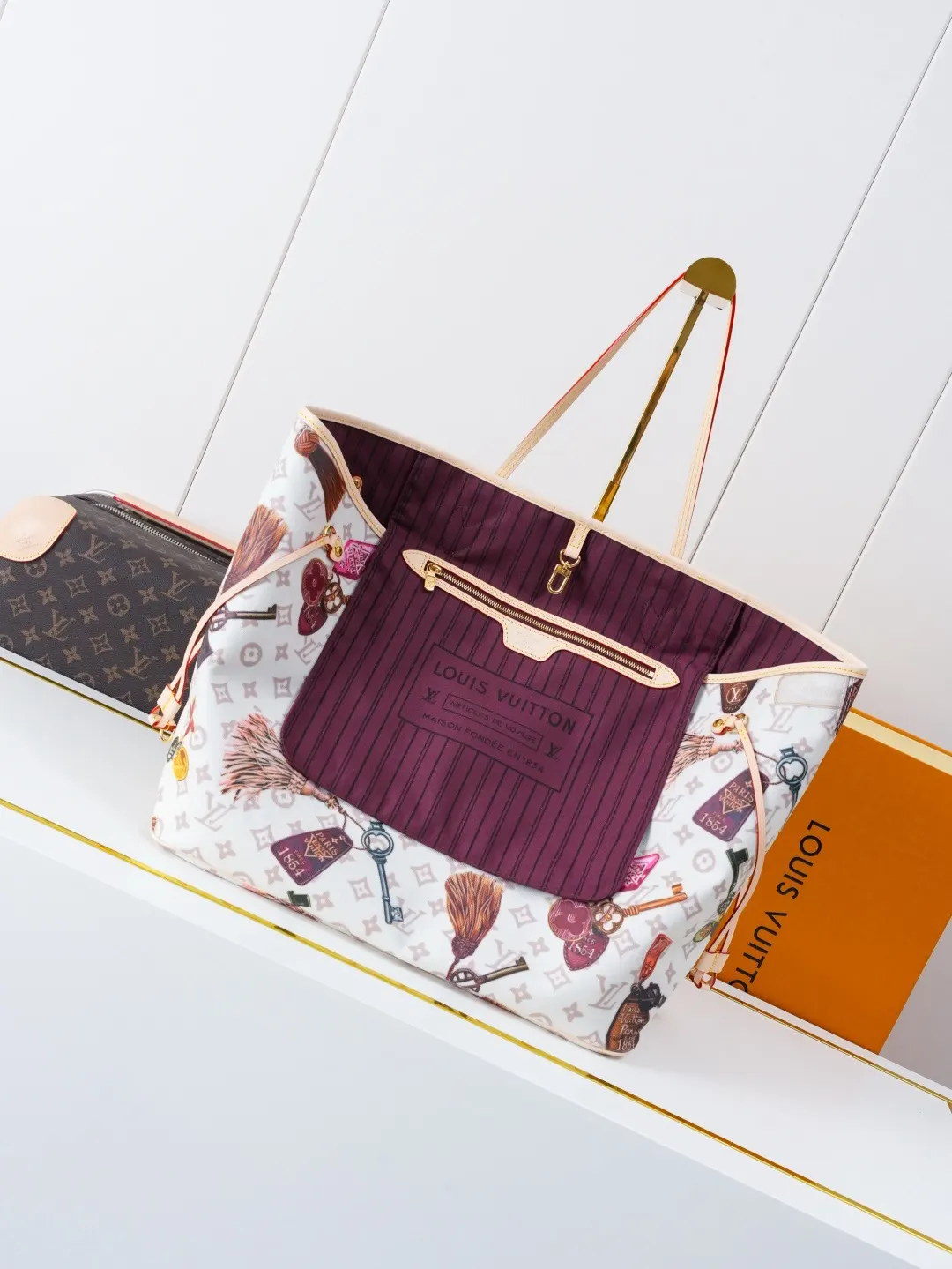 Neverfull 牛皮 收納包 旅行收納款
