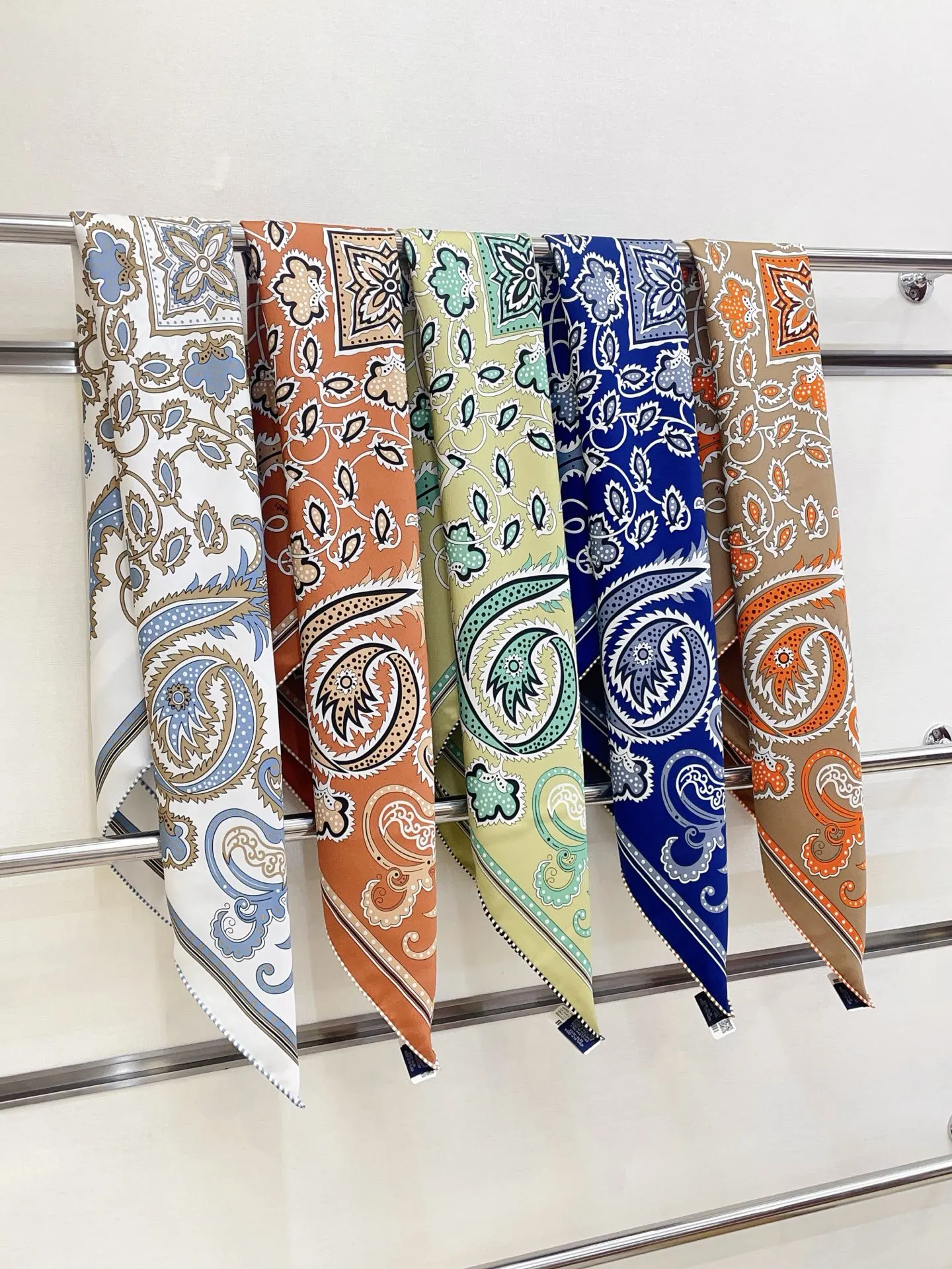 Hermès Scarf