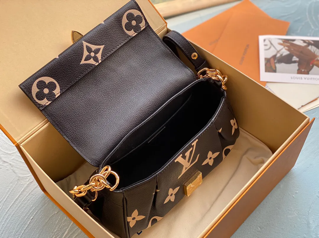 Louis Vuitton Black Chain Bag