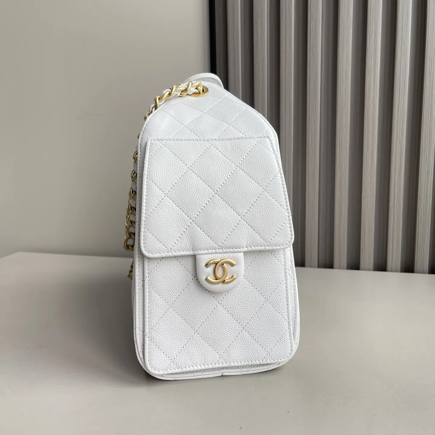 White Hobo Shoulder Bag Vintage Leather