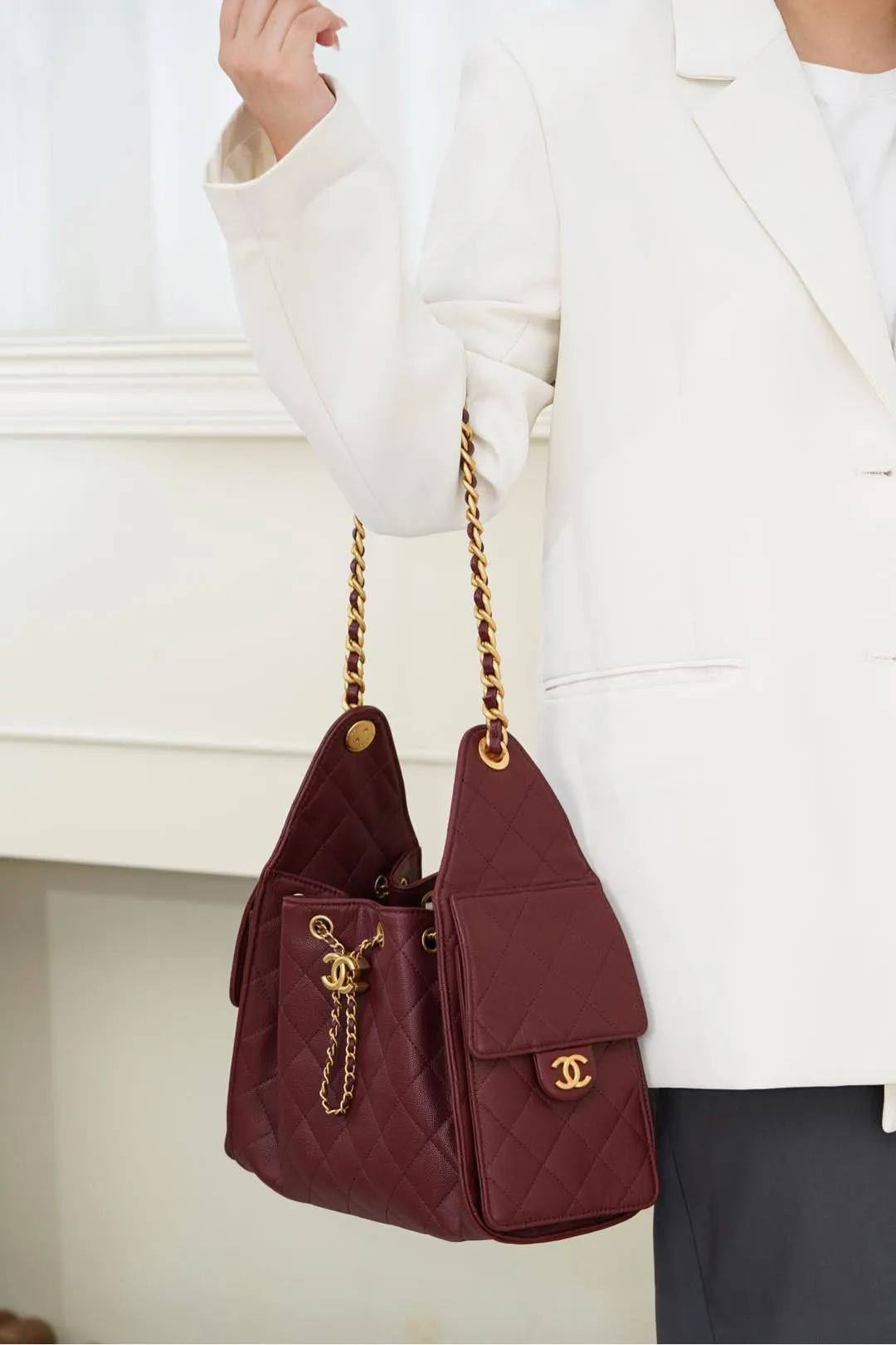 Hobo Shoulder Bag Vintage