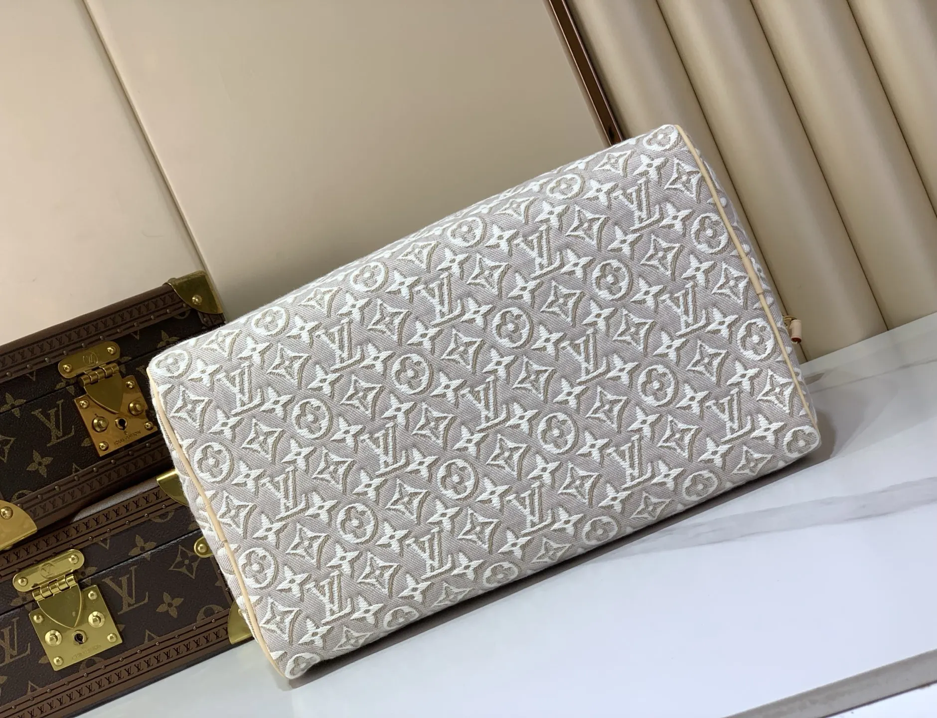 LV Speedy 白色 帆布 收纳包 旅行收纳款