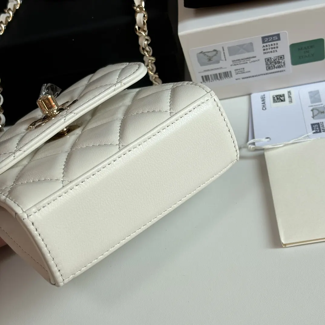 Chanel Lambskin Chain Bag Shoulder and Crossbody Wear Image 6 Chanel Lambskin Chain Bag Shoulder and Crossbody Wear Image 6