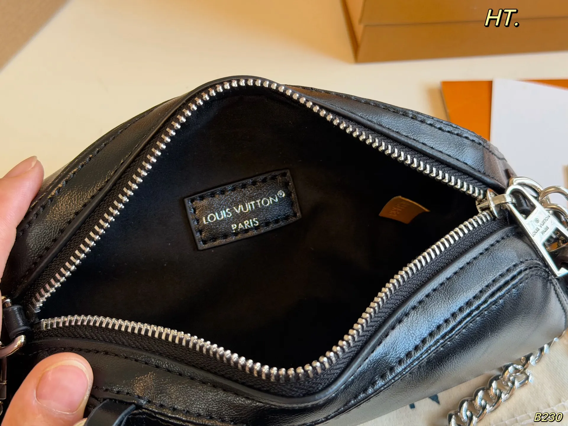 LV 银色 × Pochette 链条包 精致链条款